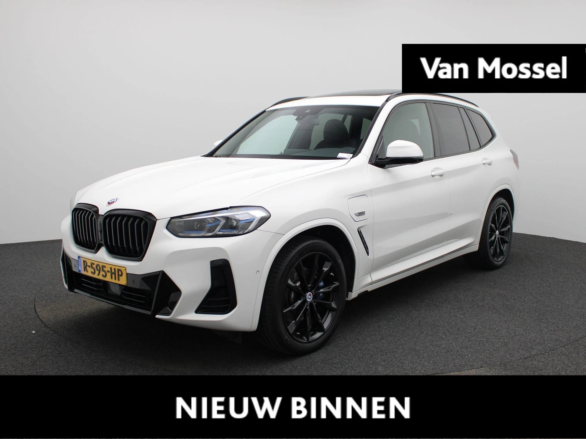 BMW-X3-image-0