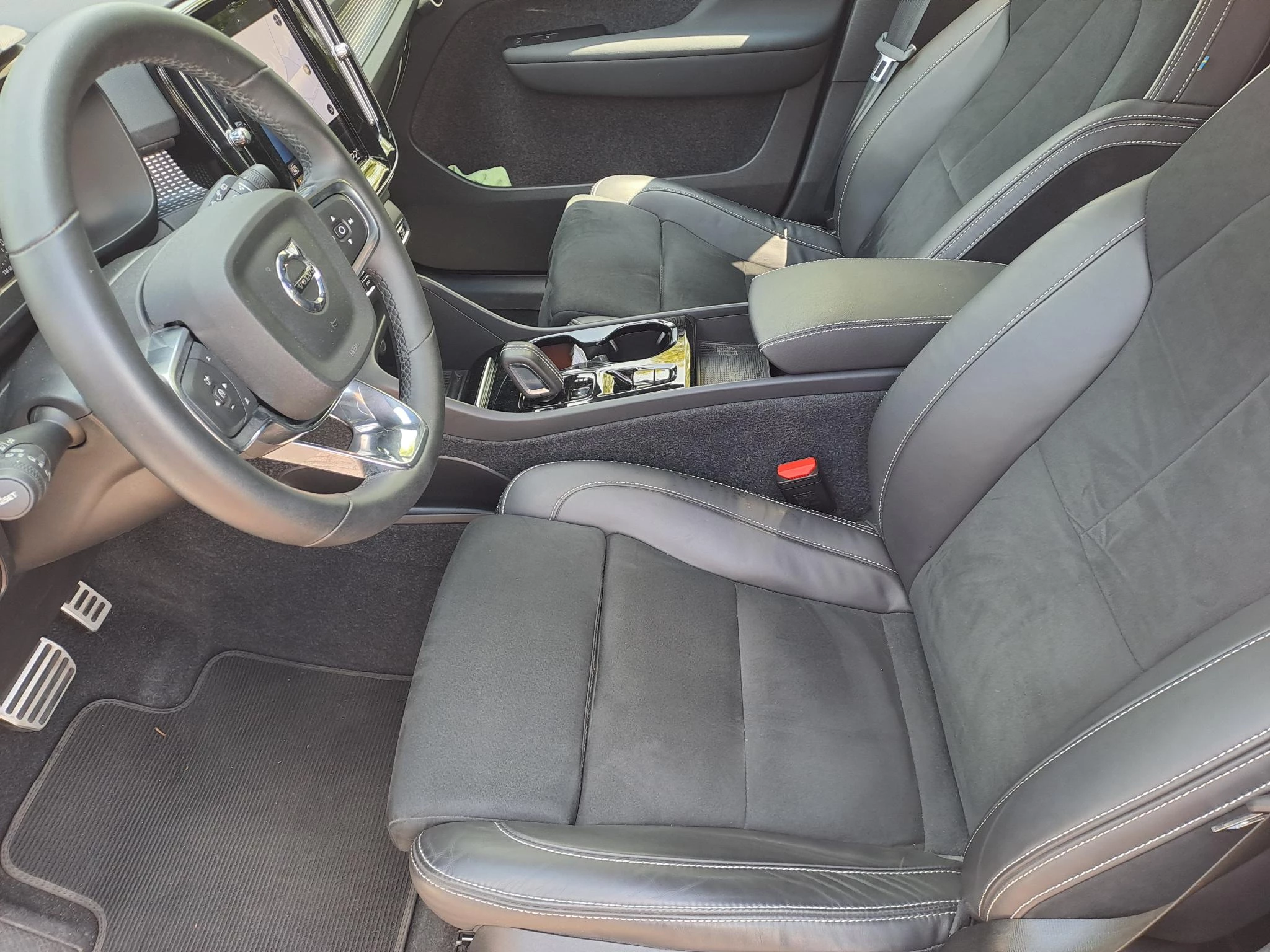 Volvo XC40 1.5 T5 Recharge R-Design
