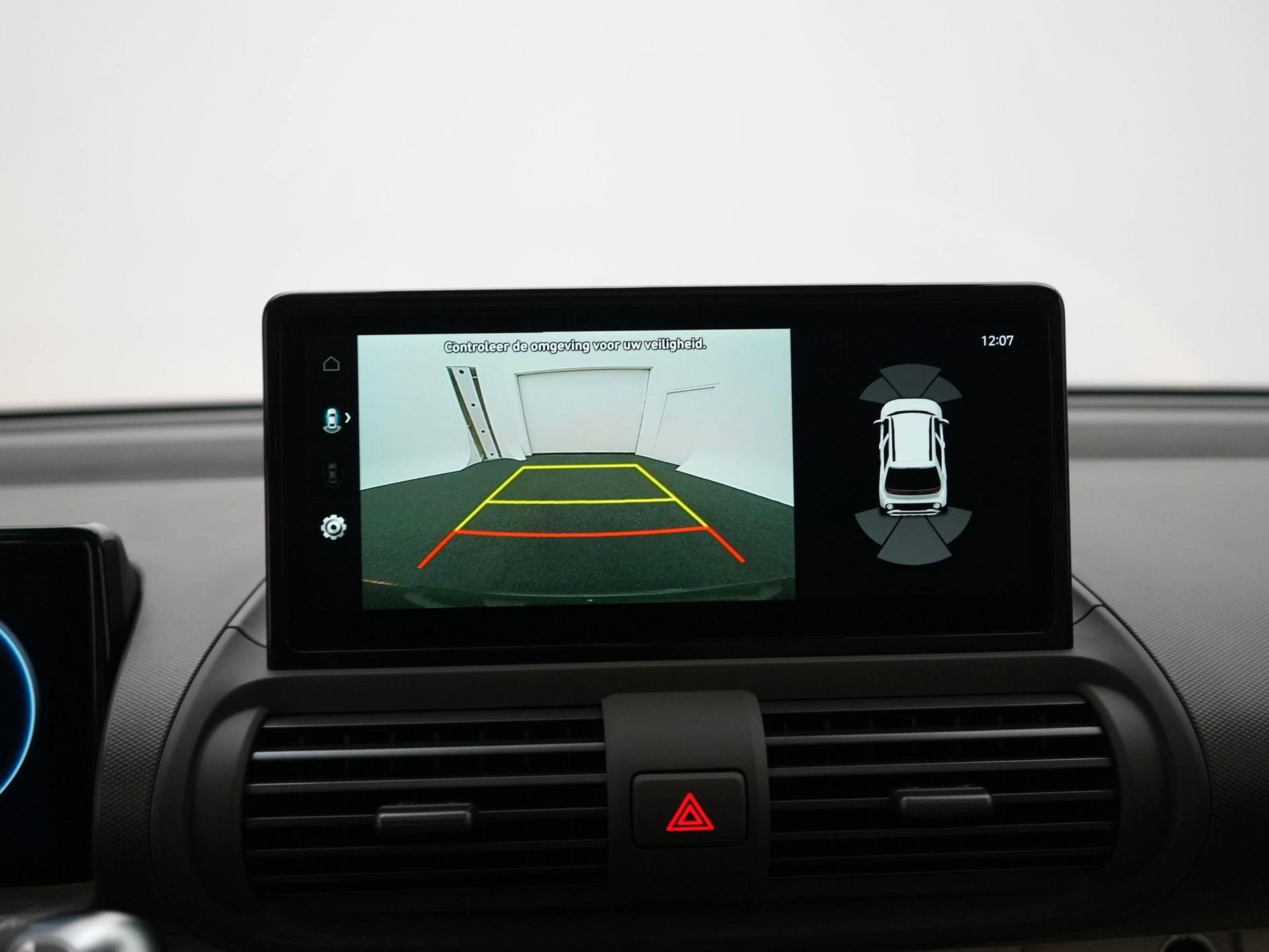Hyundai-Inster-image-29