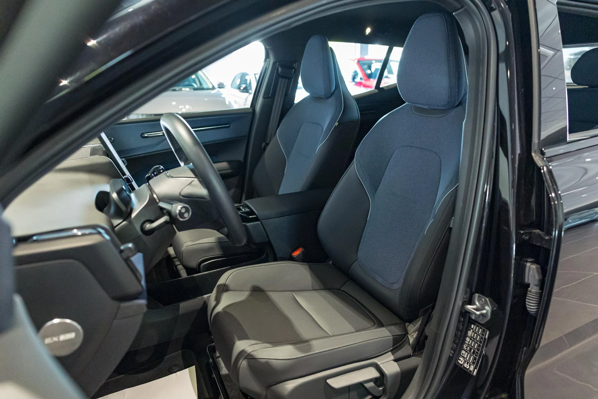 Volvo-EX30-image-19