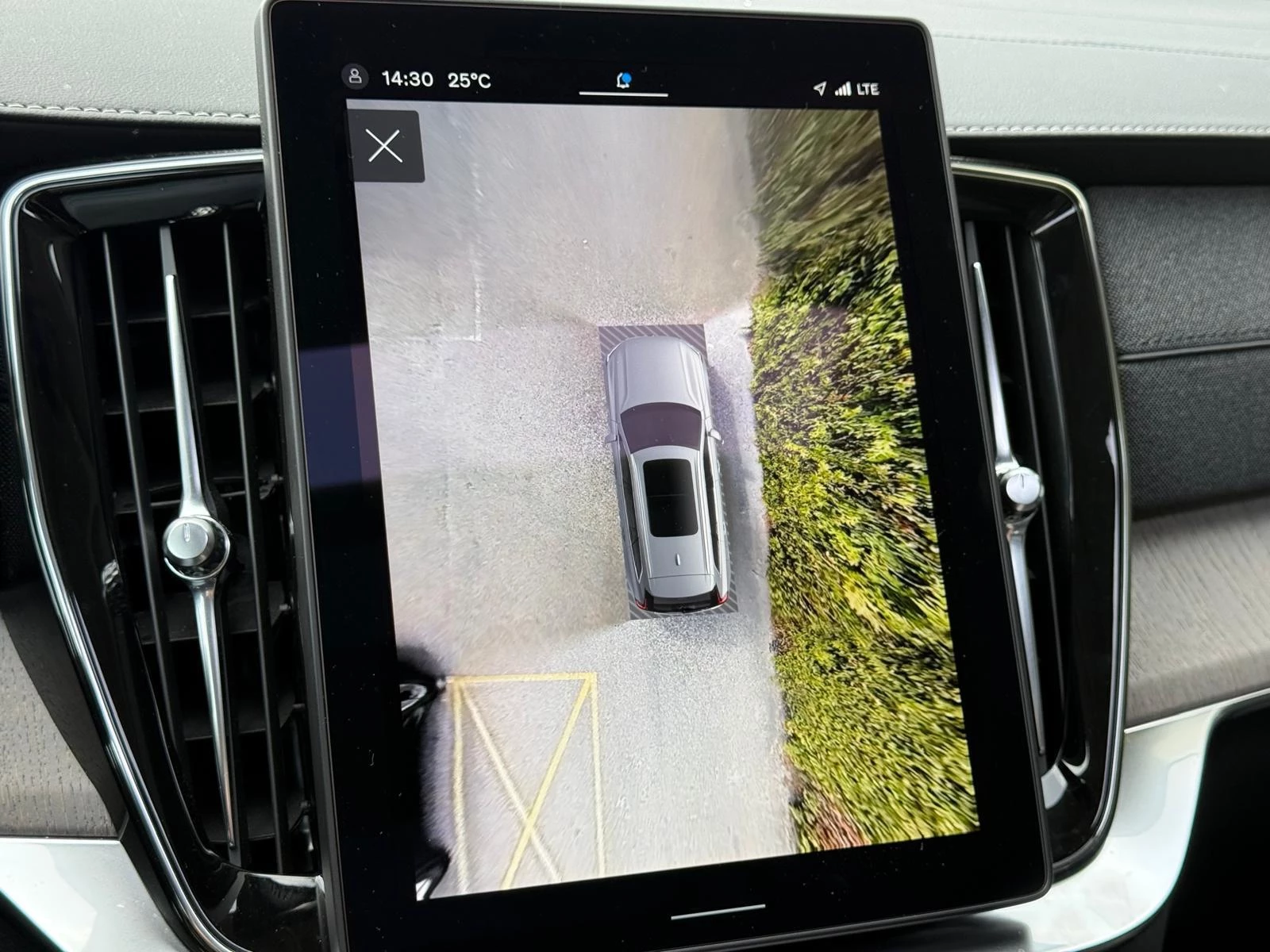 Volvo XC90 T8 Plug-in hybrid AWD Ultra Dark