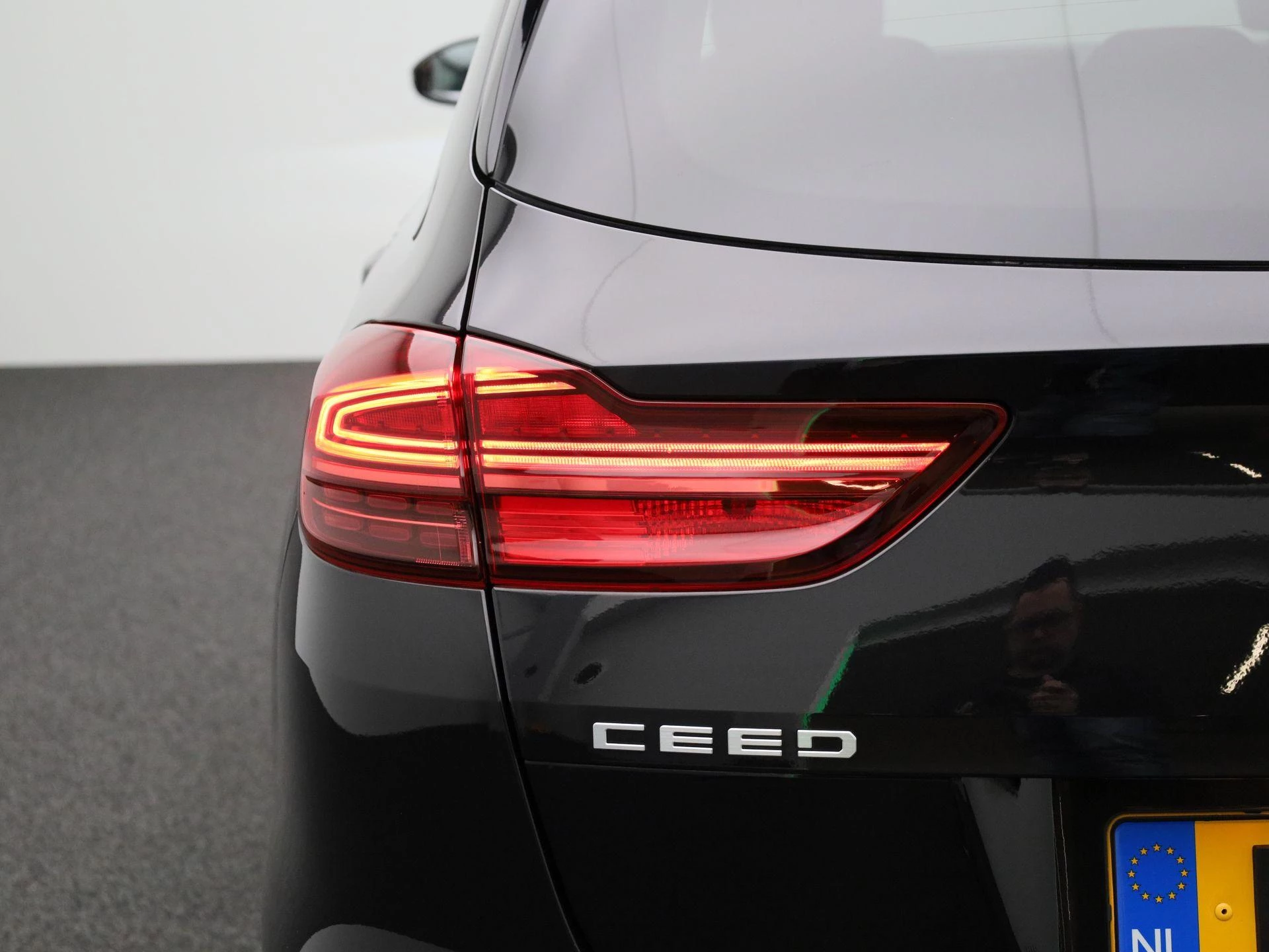 Kia-Ceed Sportswagon-image-39