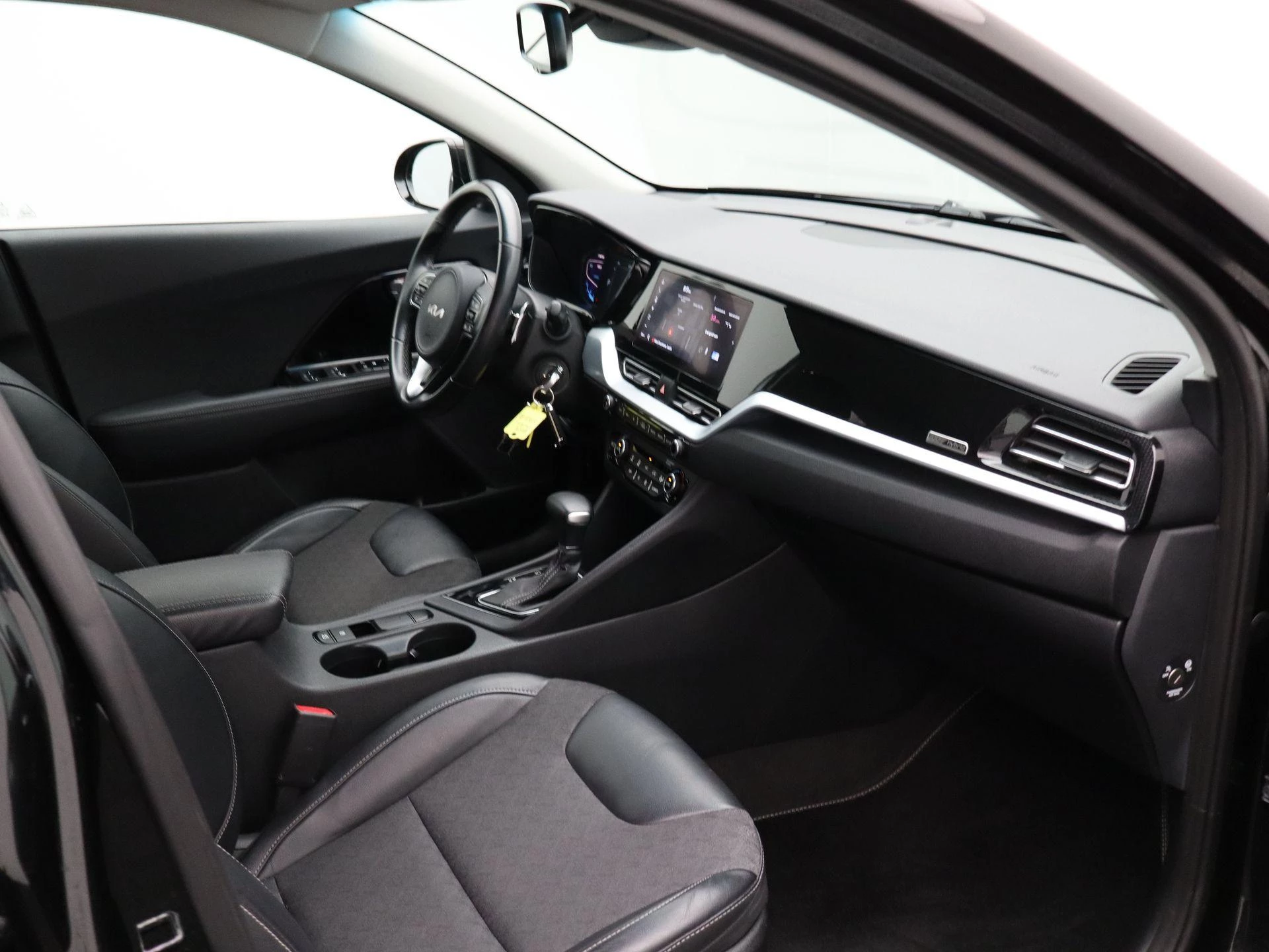 Kia-Niro-image-31