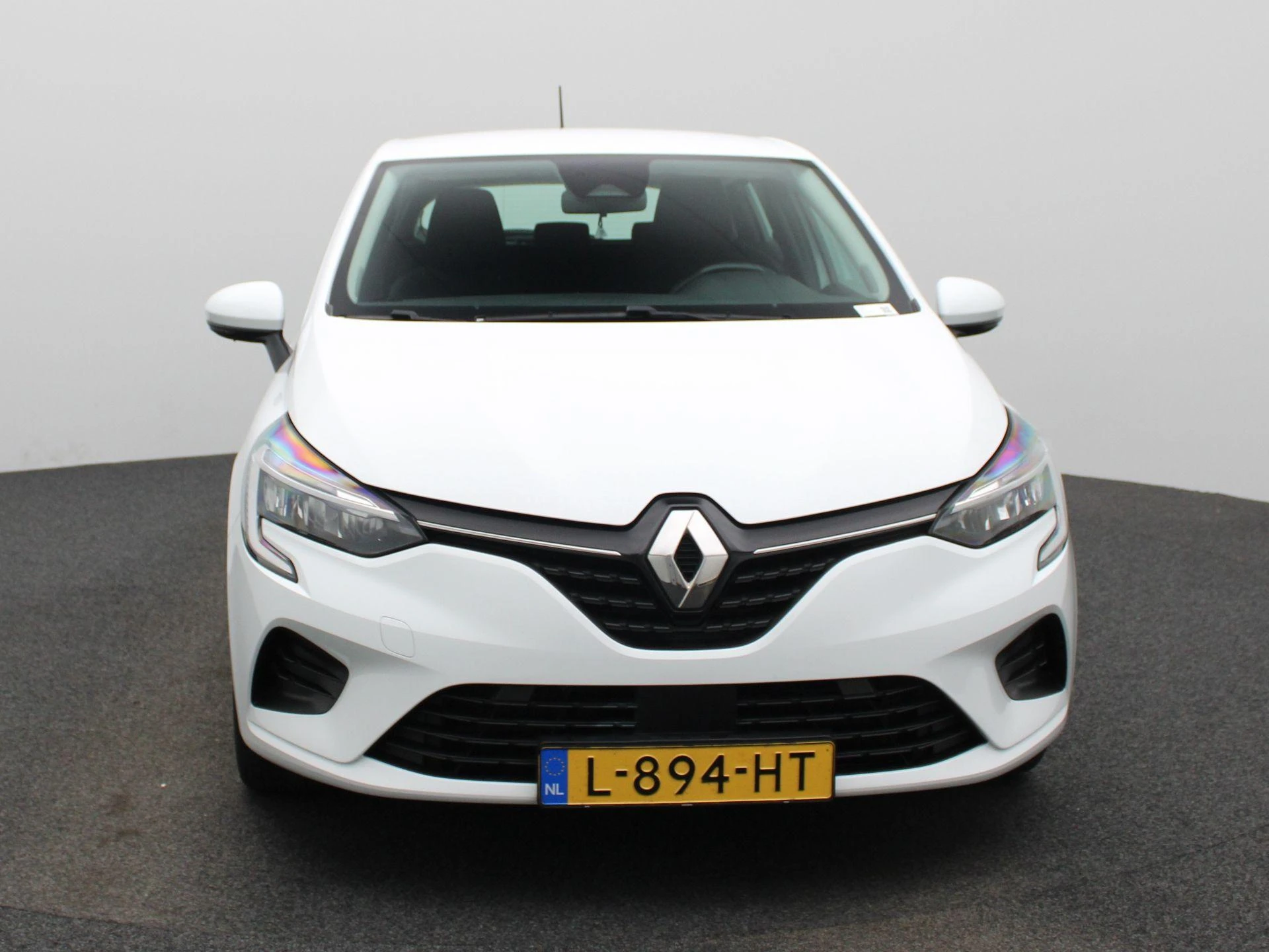 Renault-Clio-image-2