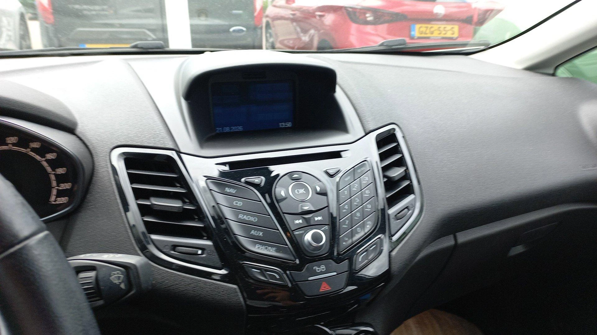 Ford-Fiesta-image-8