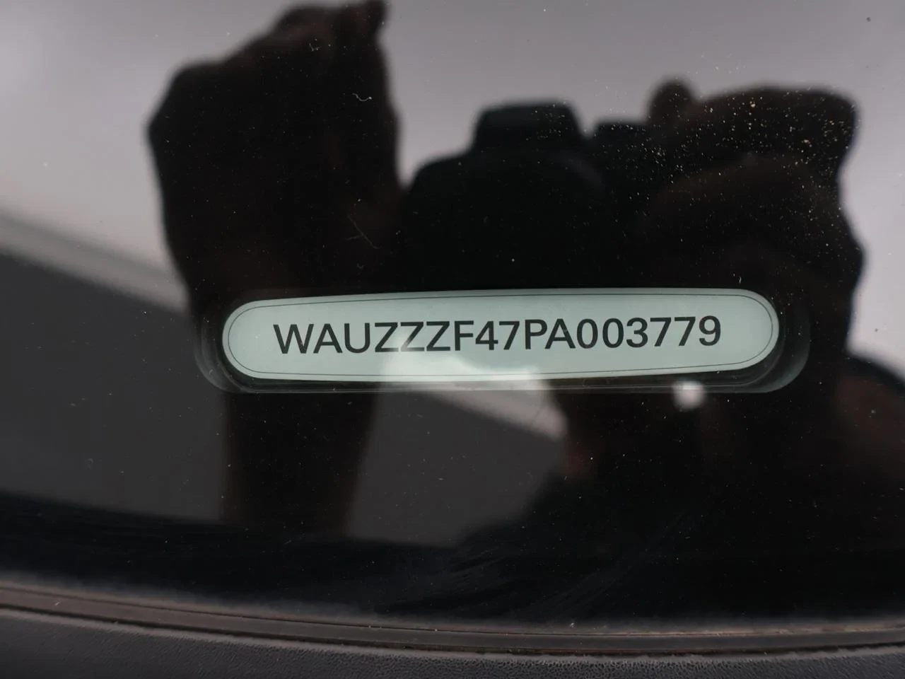 Audi A4 Avant 35TFSI 150PK Business Edition *AUTOMAAT*SHADOWLOOK*ZETELVERWARMING*NAVI*BLTH*CRUISE*...