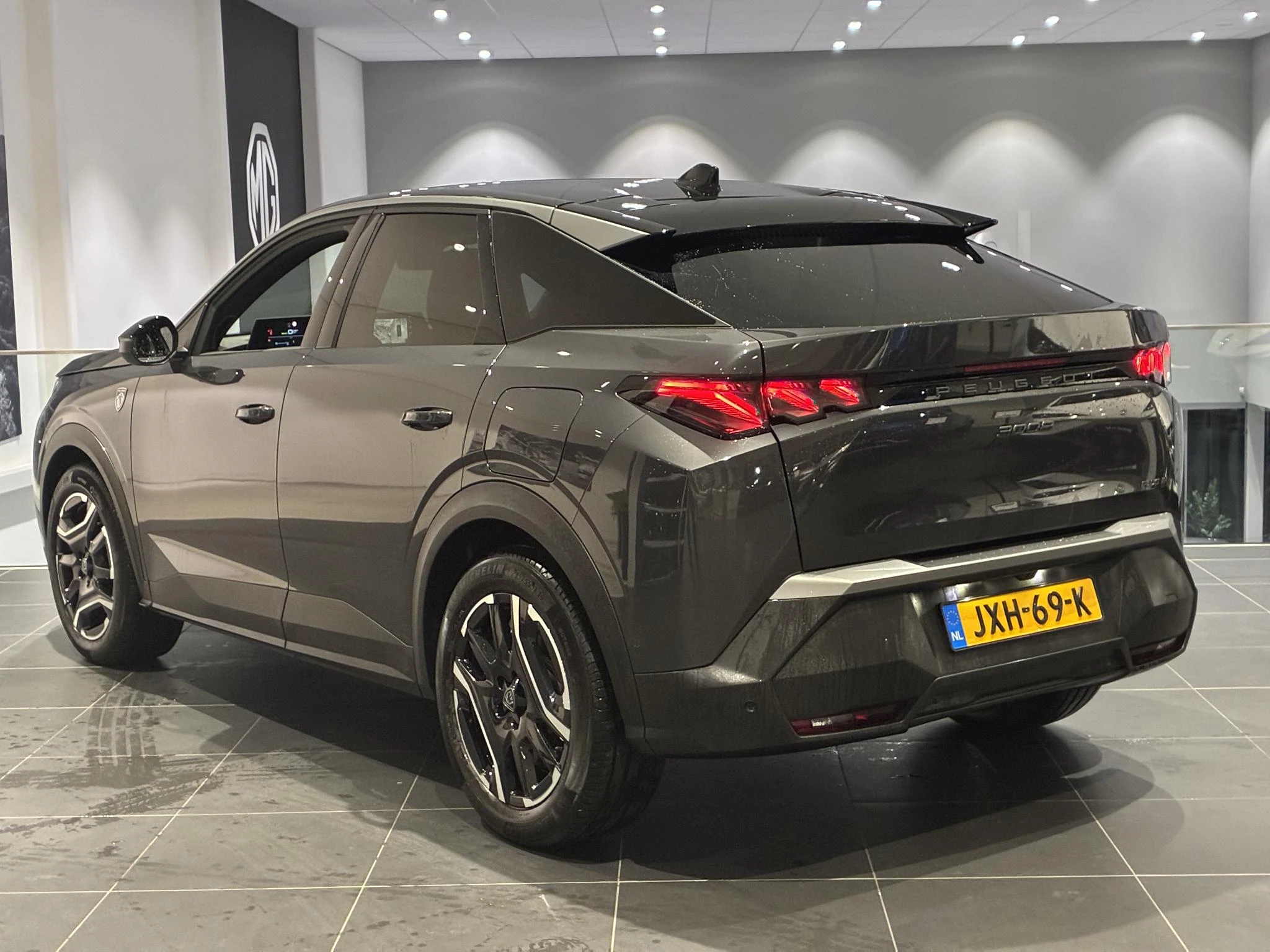 Peugeot-3008-image-2