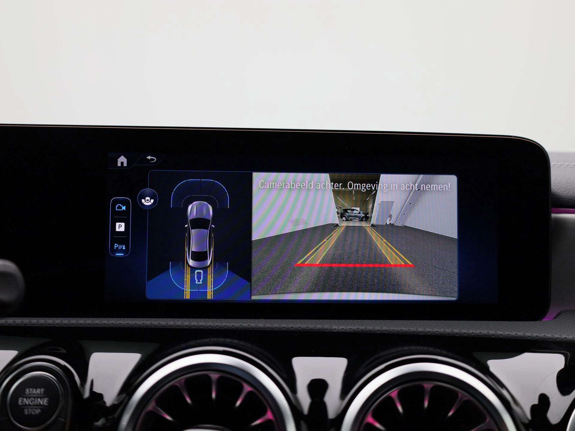 Mercedes-Benz-CLA-image-33