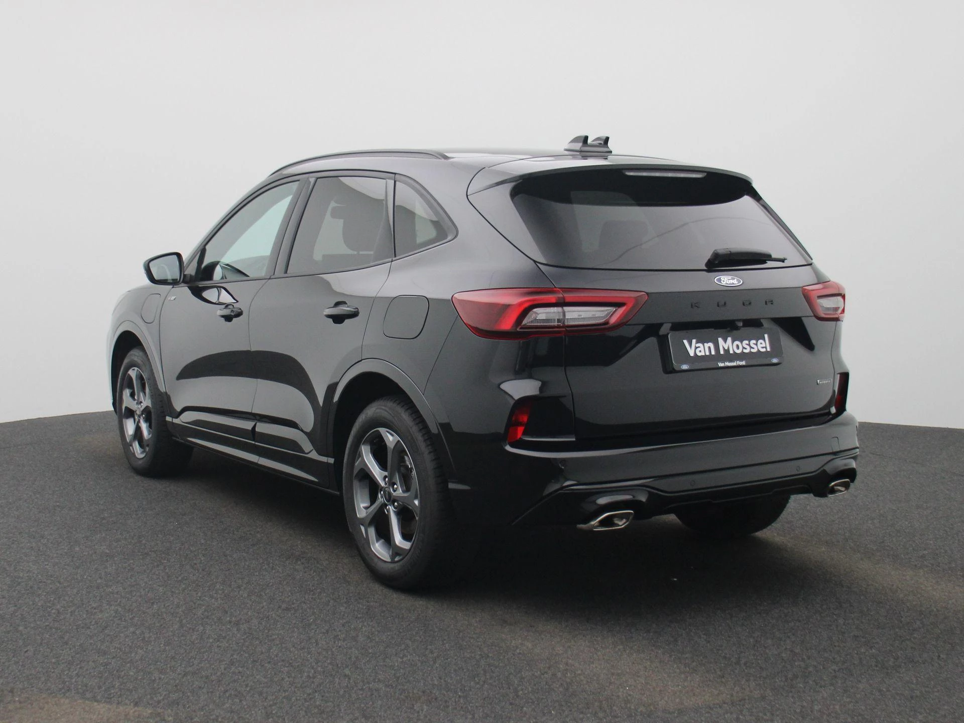 Ford Kuga 2.5 PHEV ST-Line 243PK