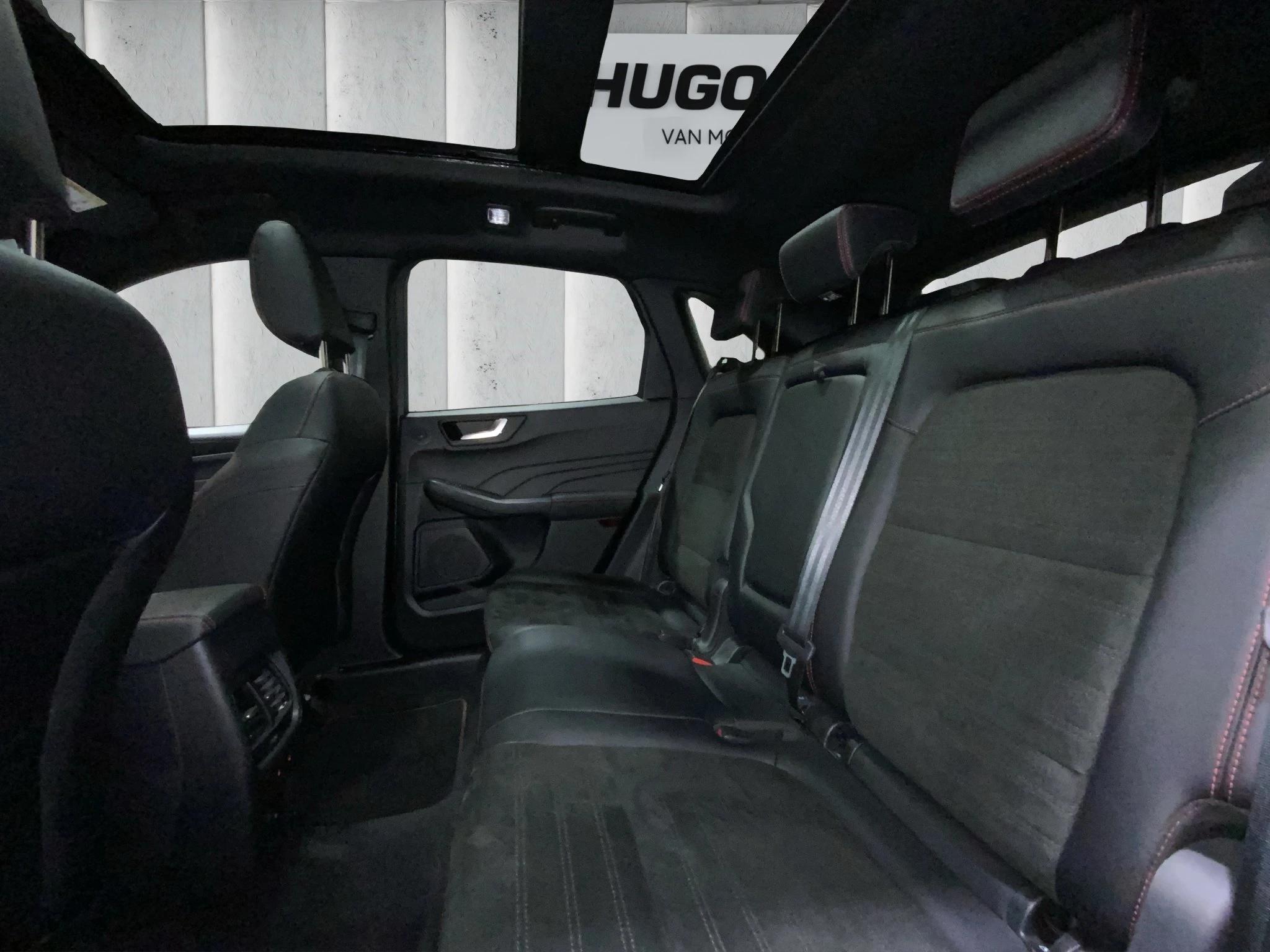 Ford Kuga ST-Line X*PANO*AHK*KAM*ACC*NAVI*SOUND-SYS.