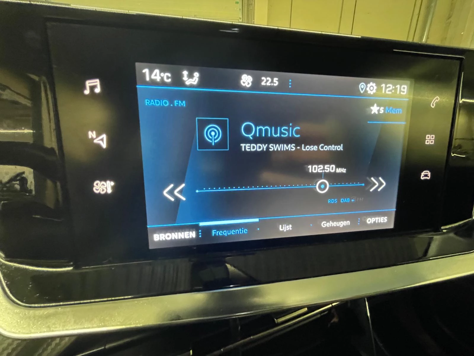 Peugeot 2008 1.2 Puretech 96kW S&S Active