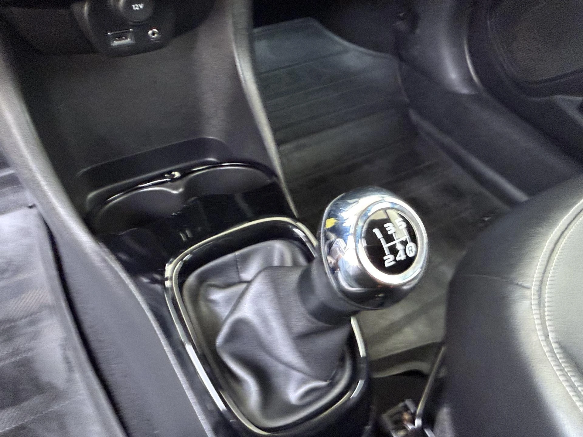 Peugeot-108-image-13