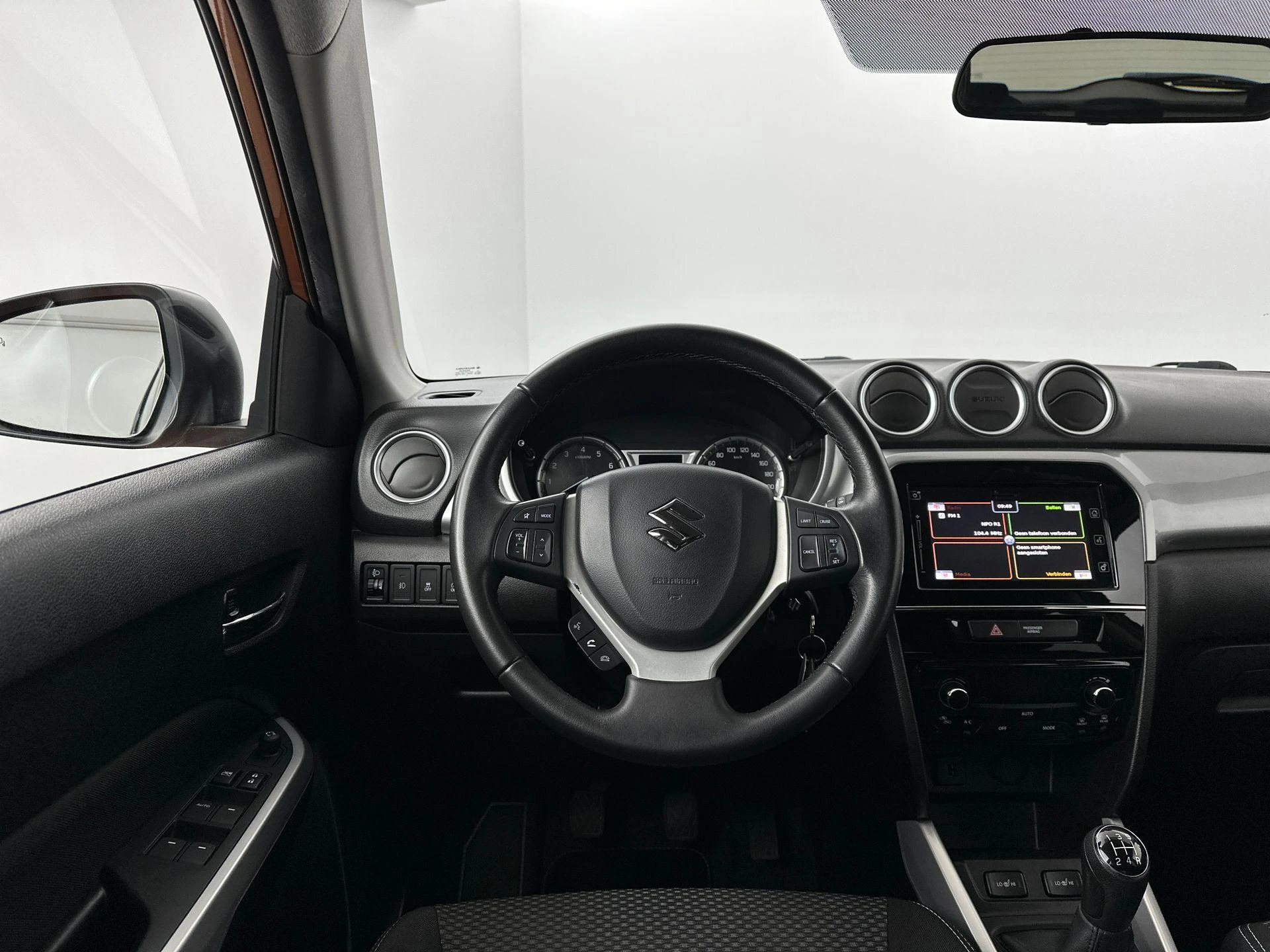 Suzuki-Vitara-image-15