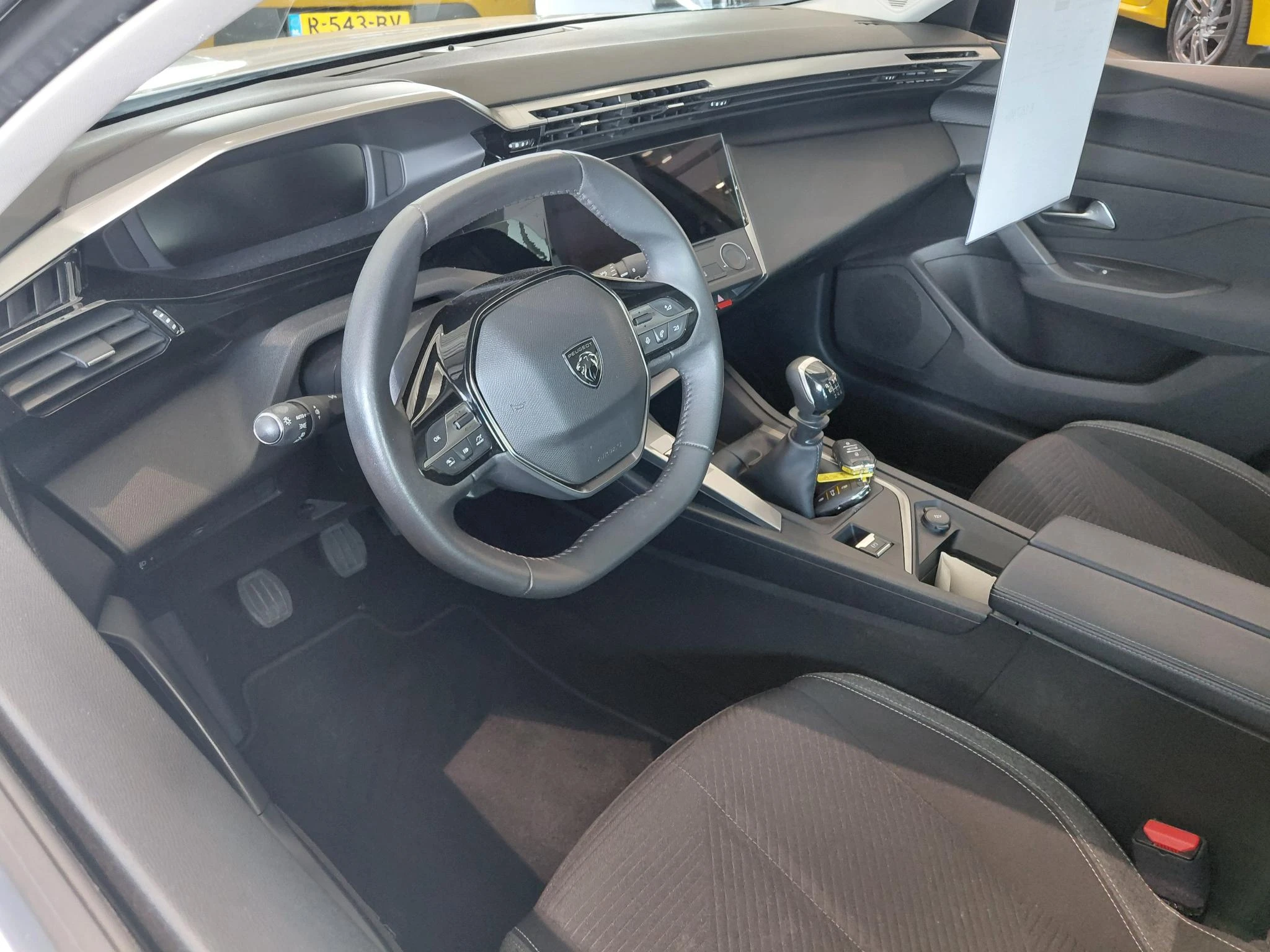 Peugeot-308-image-1