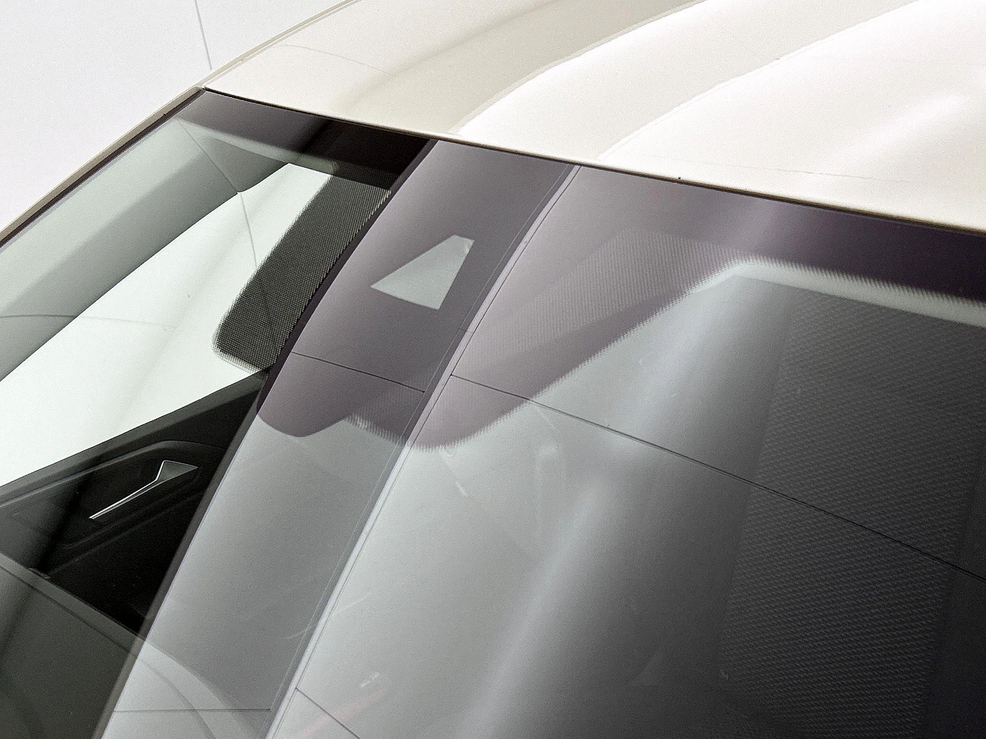 Volkswagen-Polo-image-8