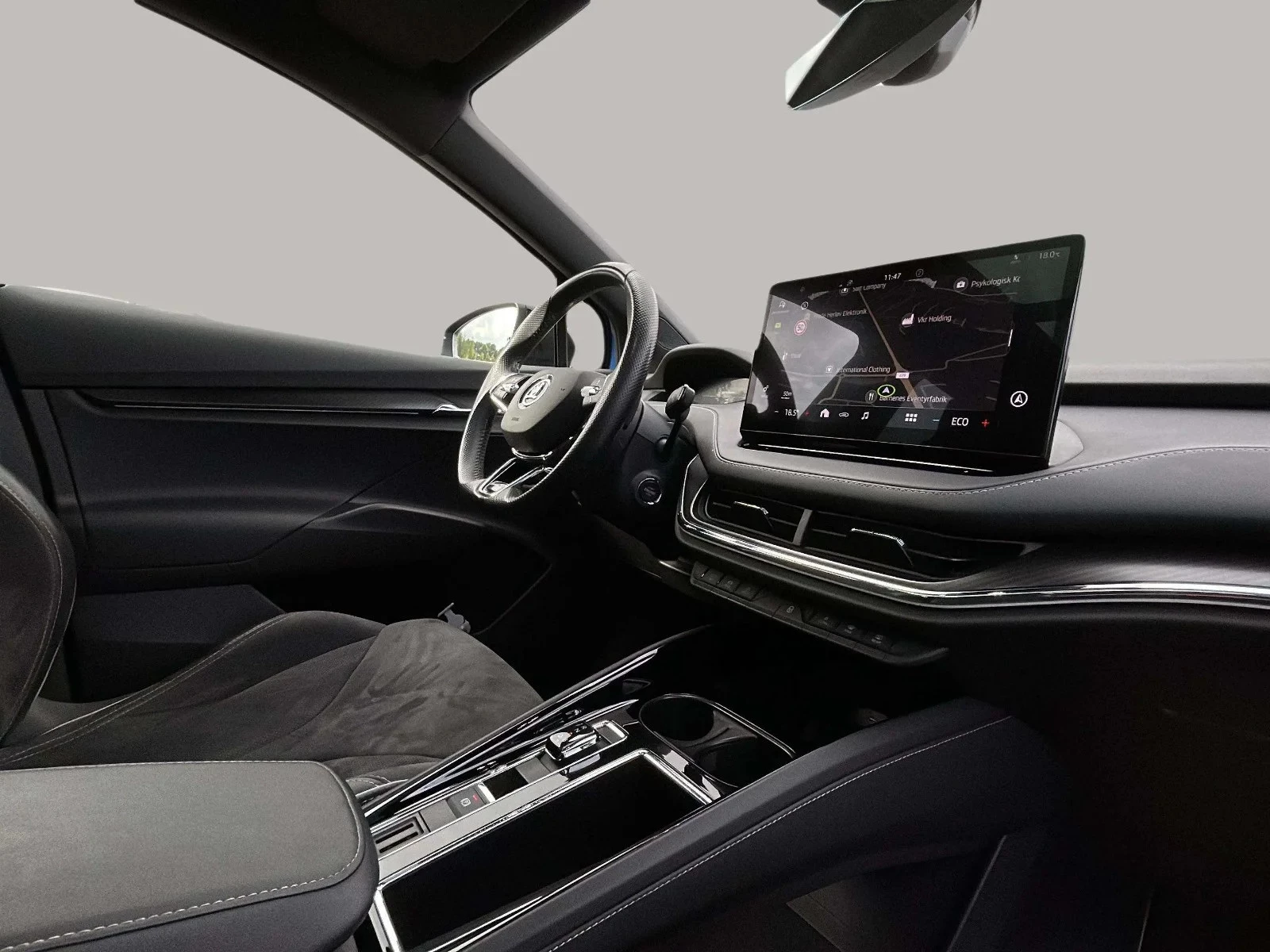 Škoda-Enyaq iV-image-17
