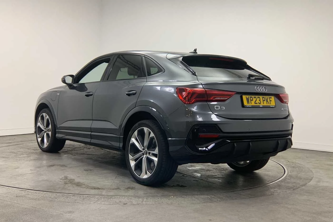 Audi-Q3-image-2