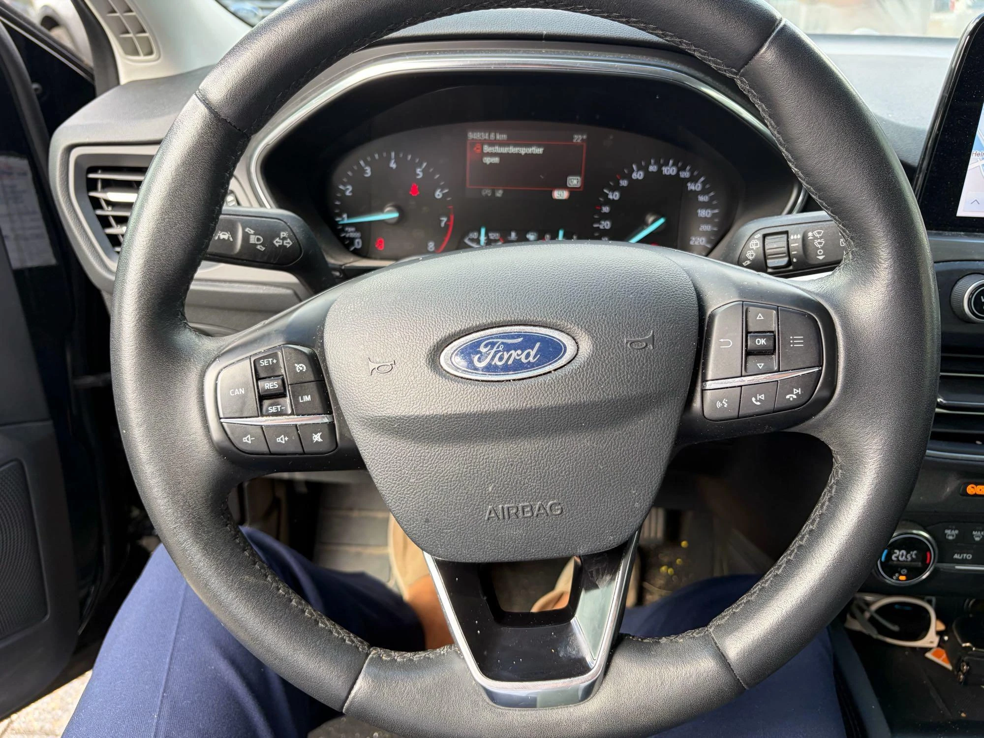 Ford-Focus-image-11