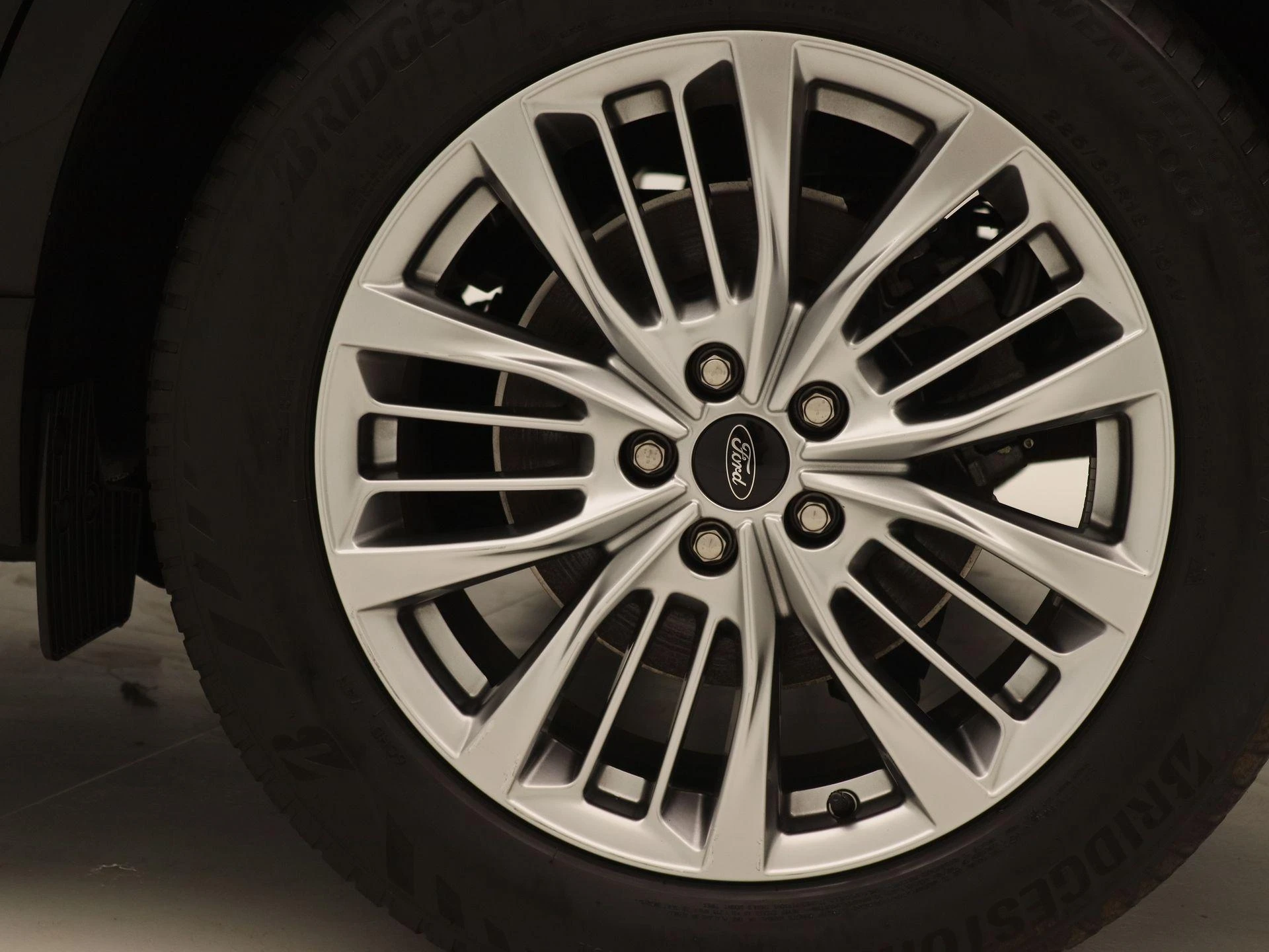 Ford-Kuga-image-17