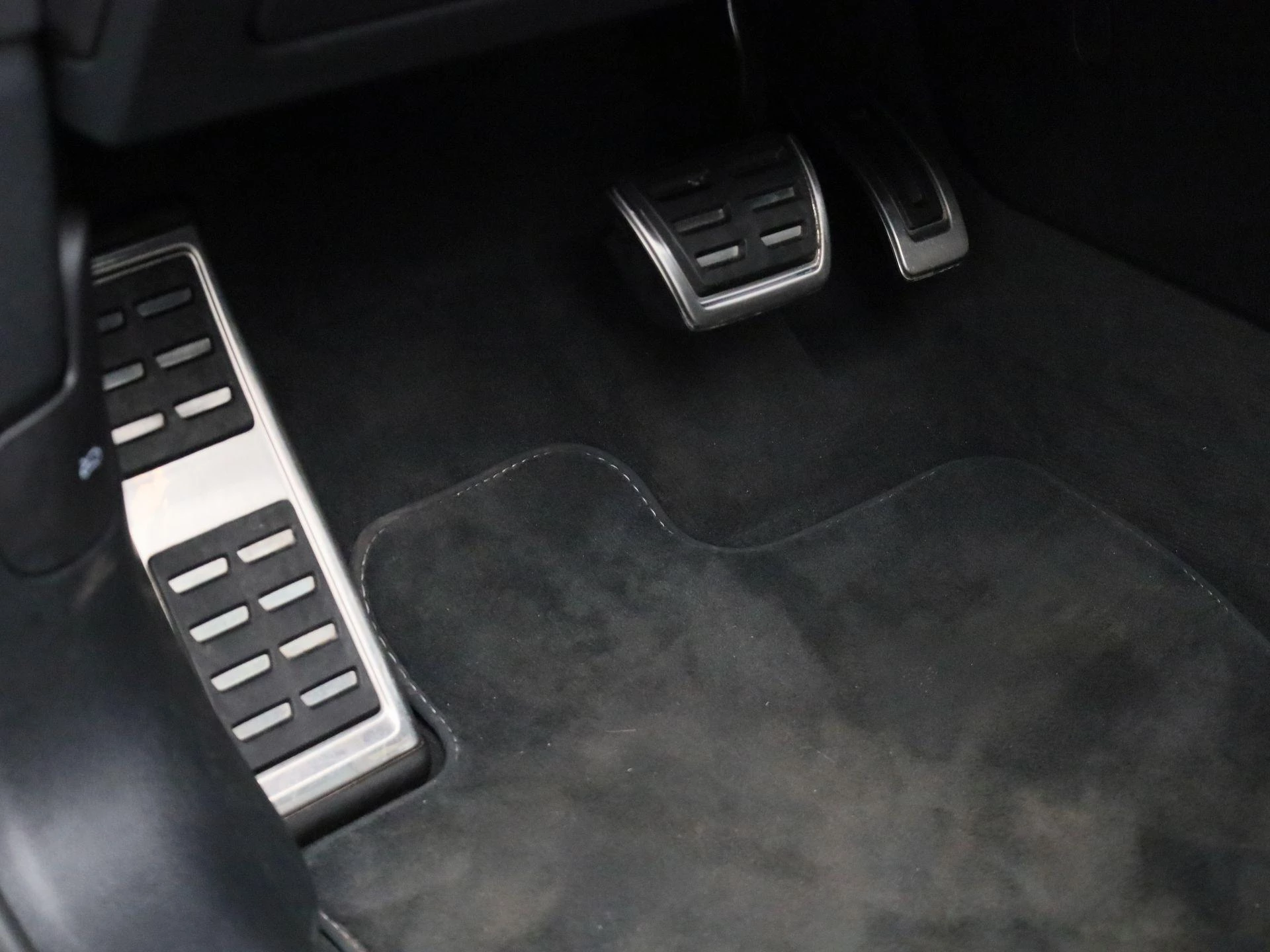 Audi-Q3-image-34