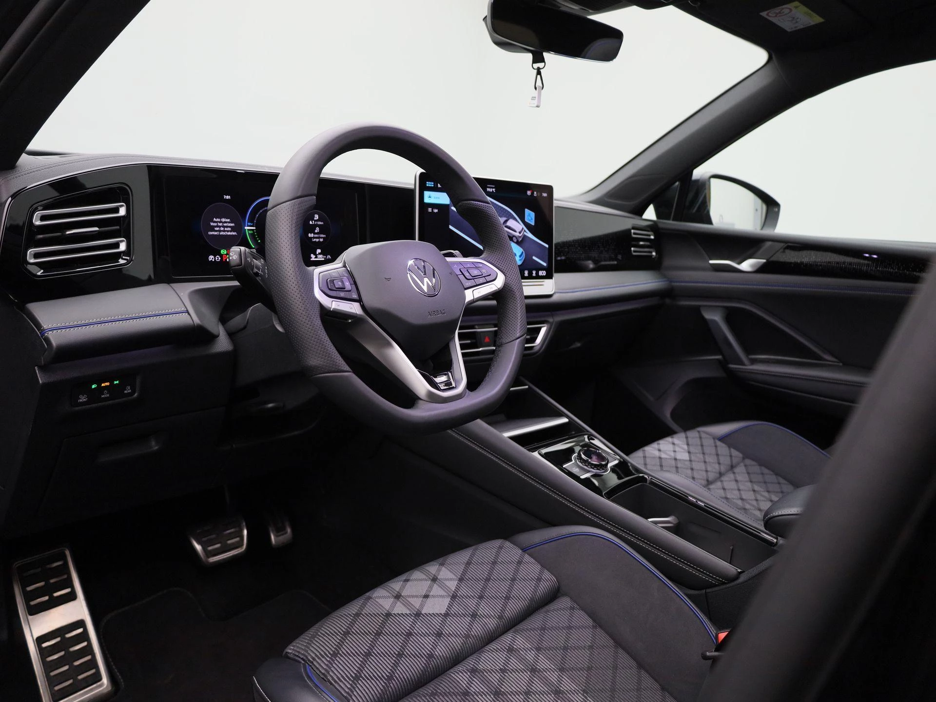 Volkswagen Tiguan 1.5 eHybrid R-Line Edition