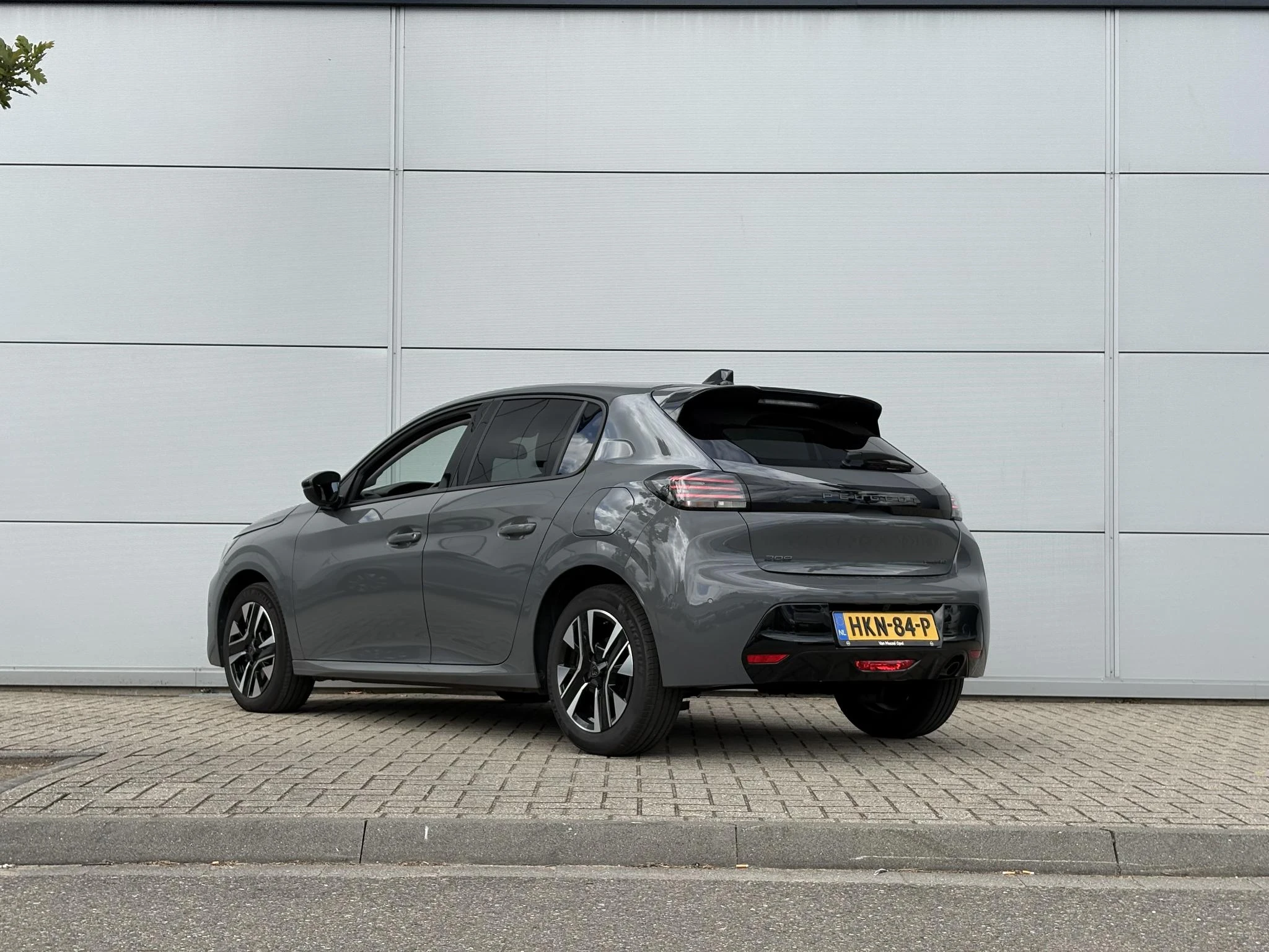Peugeot-208-image-3