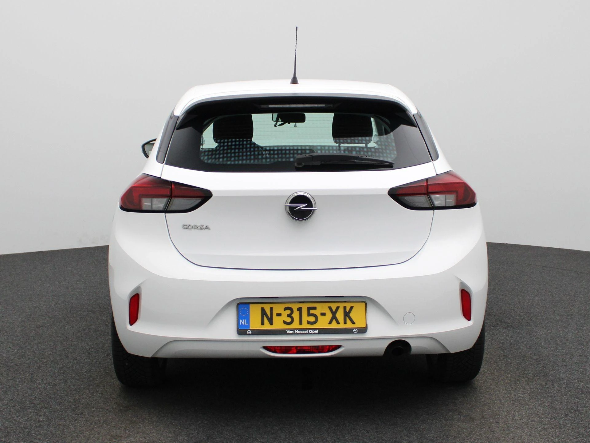 Opel-Corsa-image-4