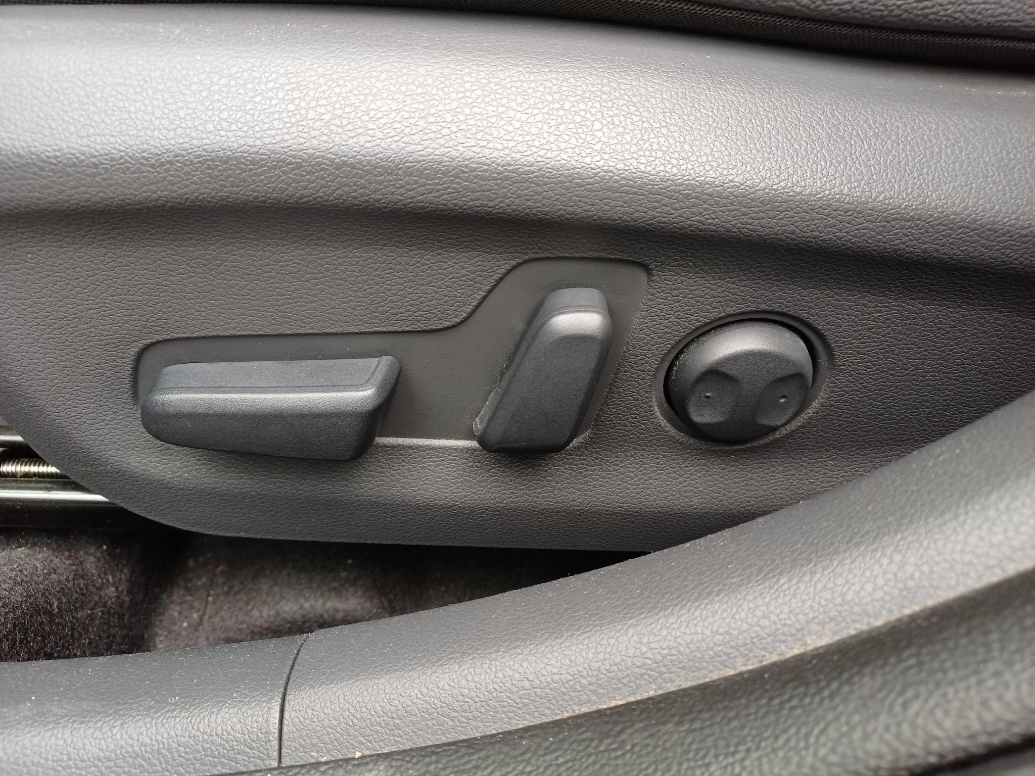 Hyundai IONIQ Electric Executive