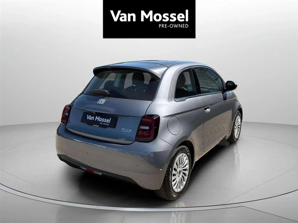 Fiat-500e-image-4