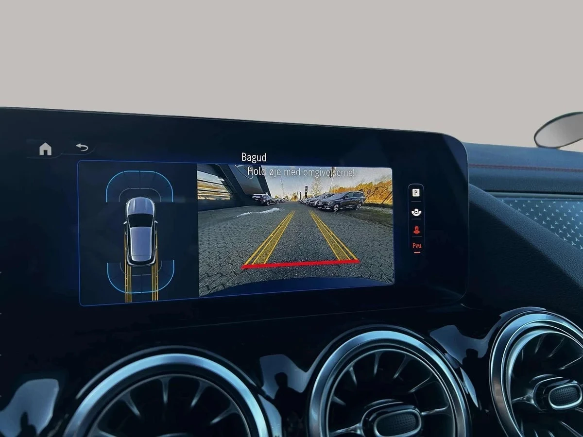 Mercedes-Benz-EQA-image-20