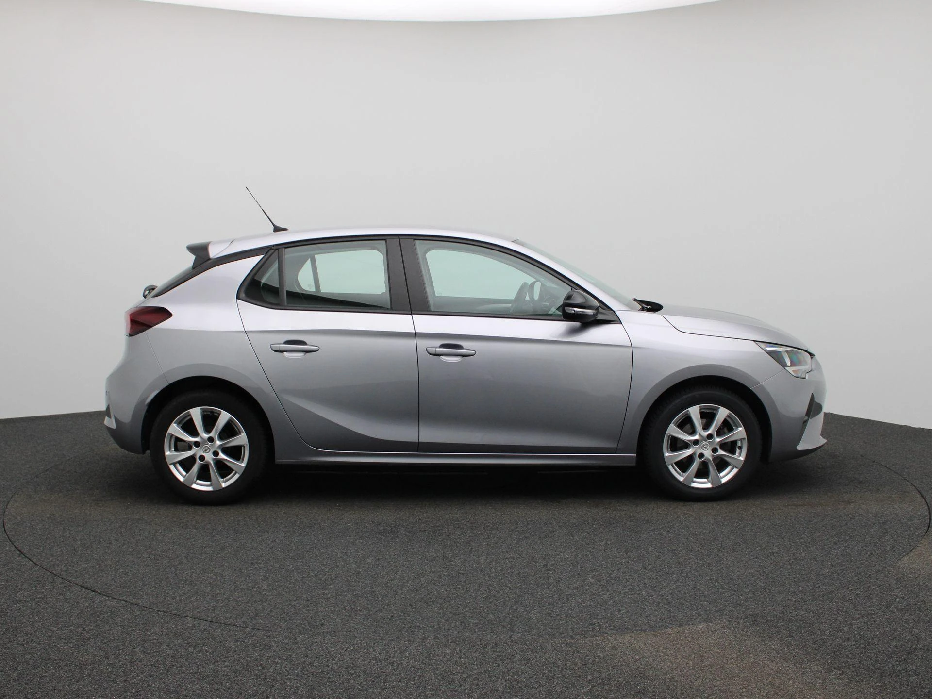 Opel-Corsa-image-5