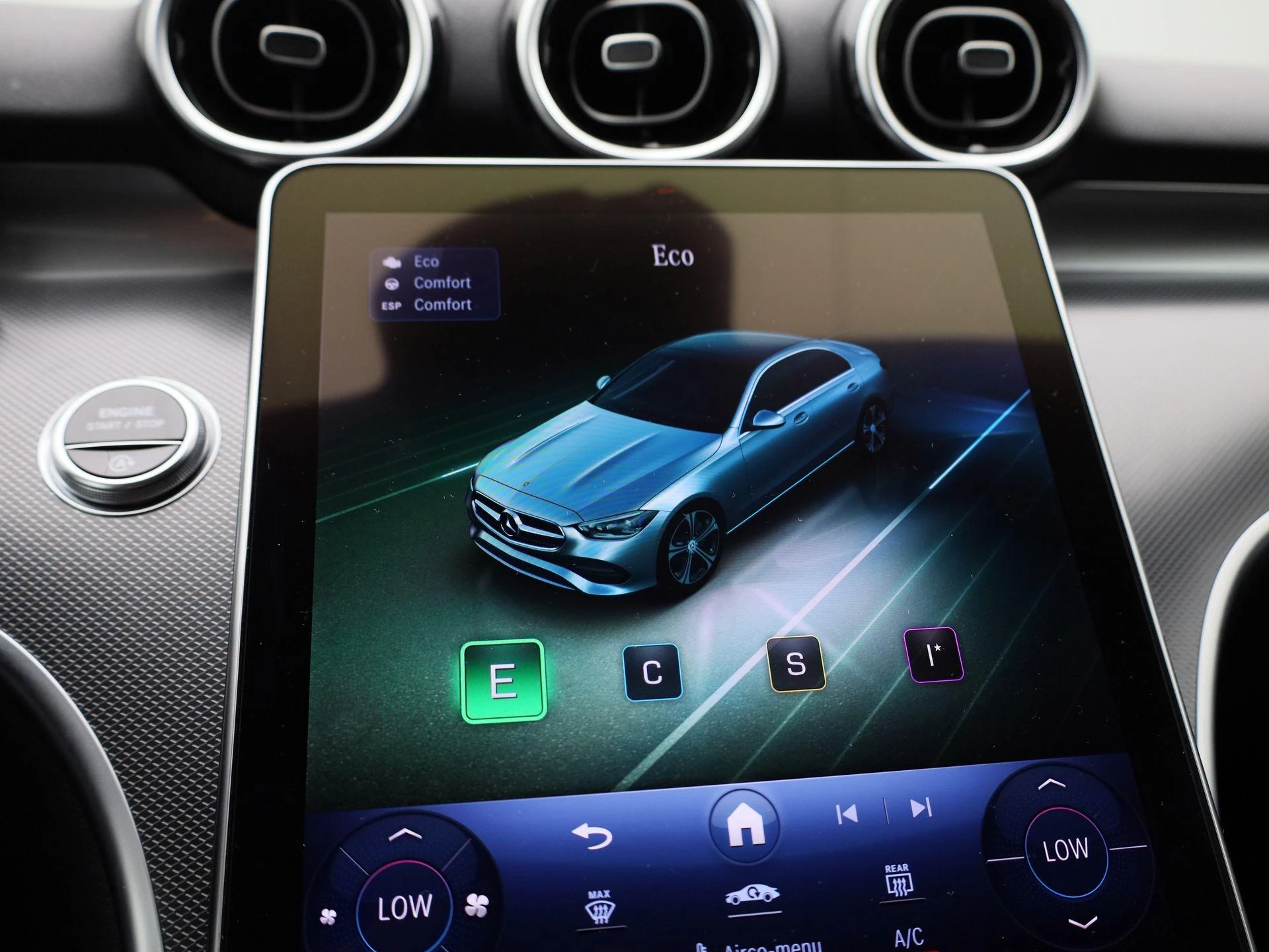 Mercedes-Benz-C-Klasse-image-19