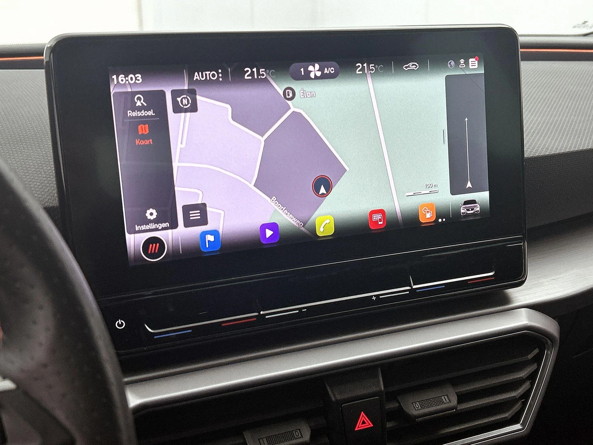 SEAT-Leon-image-24