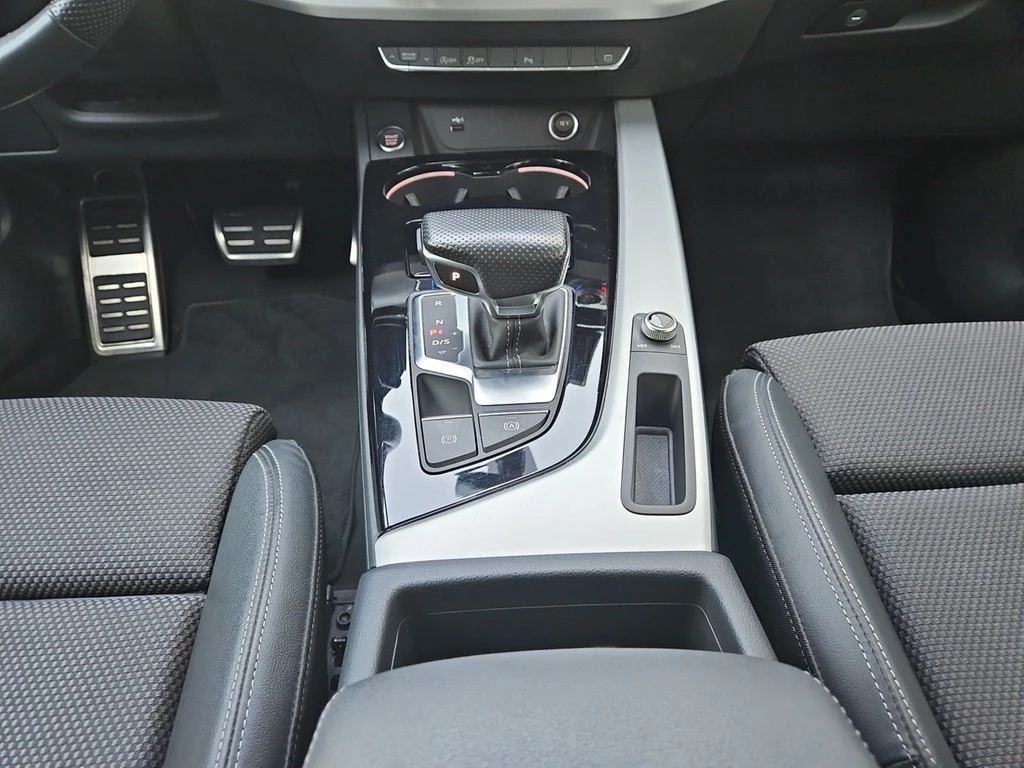 Audi A4 Avant advanced 45 TFSI quattro S tronic *B&O*
