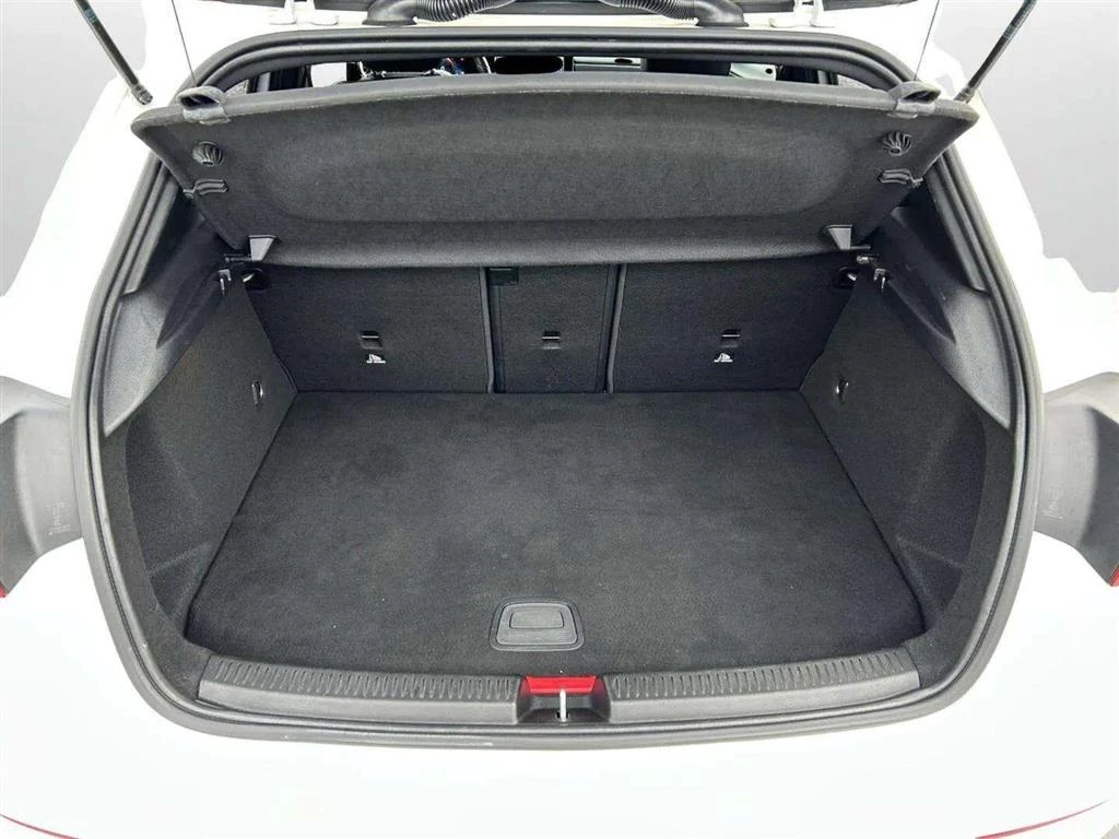 Mercedes-Benz A-Klasse A250 e 1,3 Plugin-hybrid Progressive 8G-DCT 218HK 5d 8g Aut.