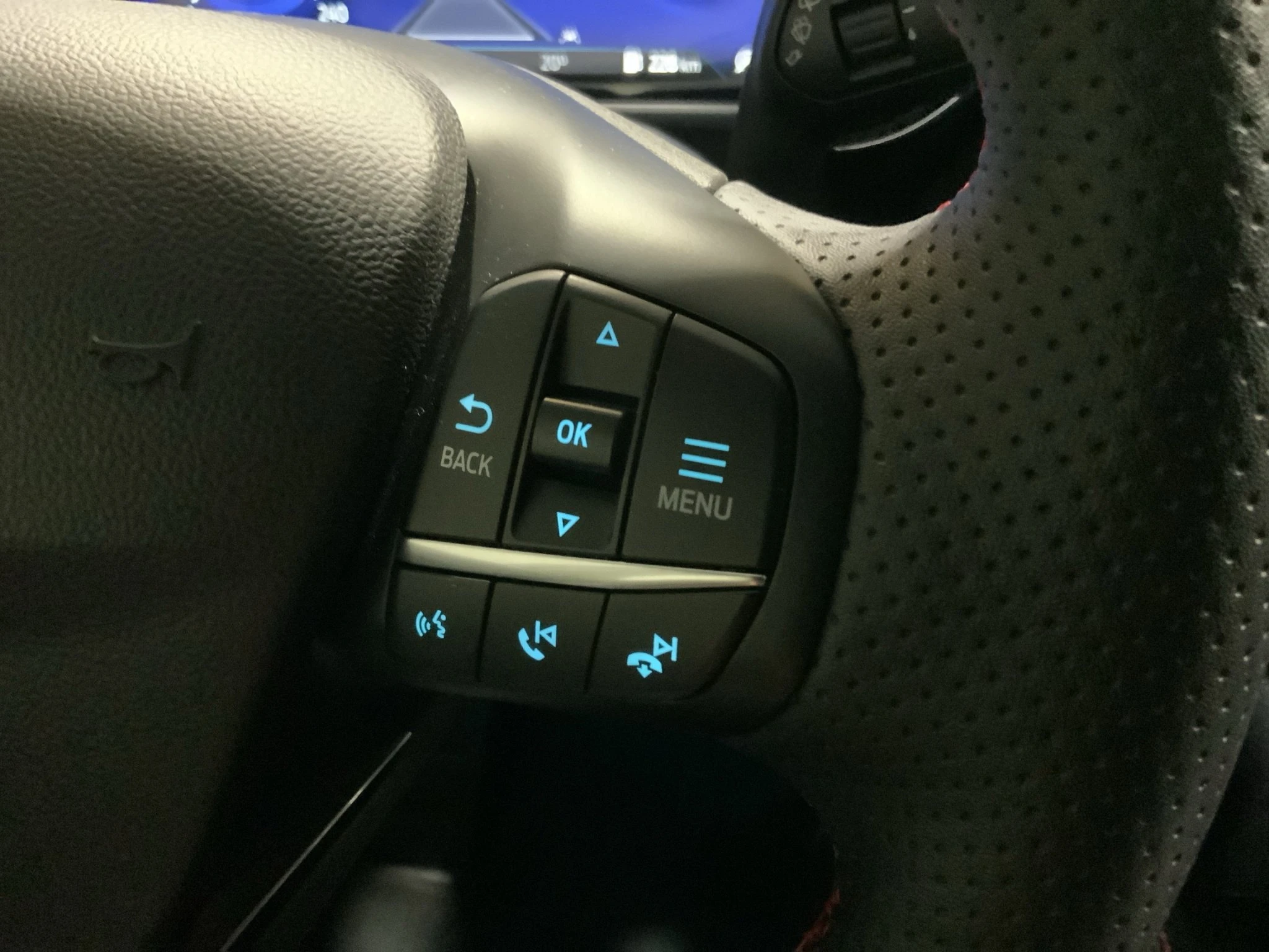 Ford-Kuga-image-19