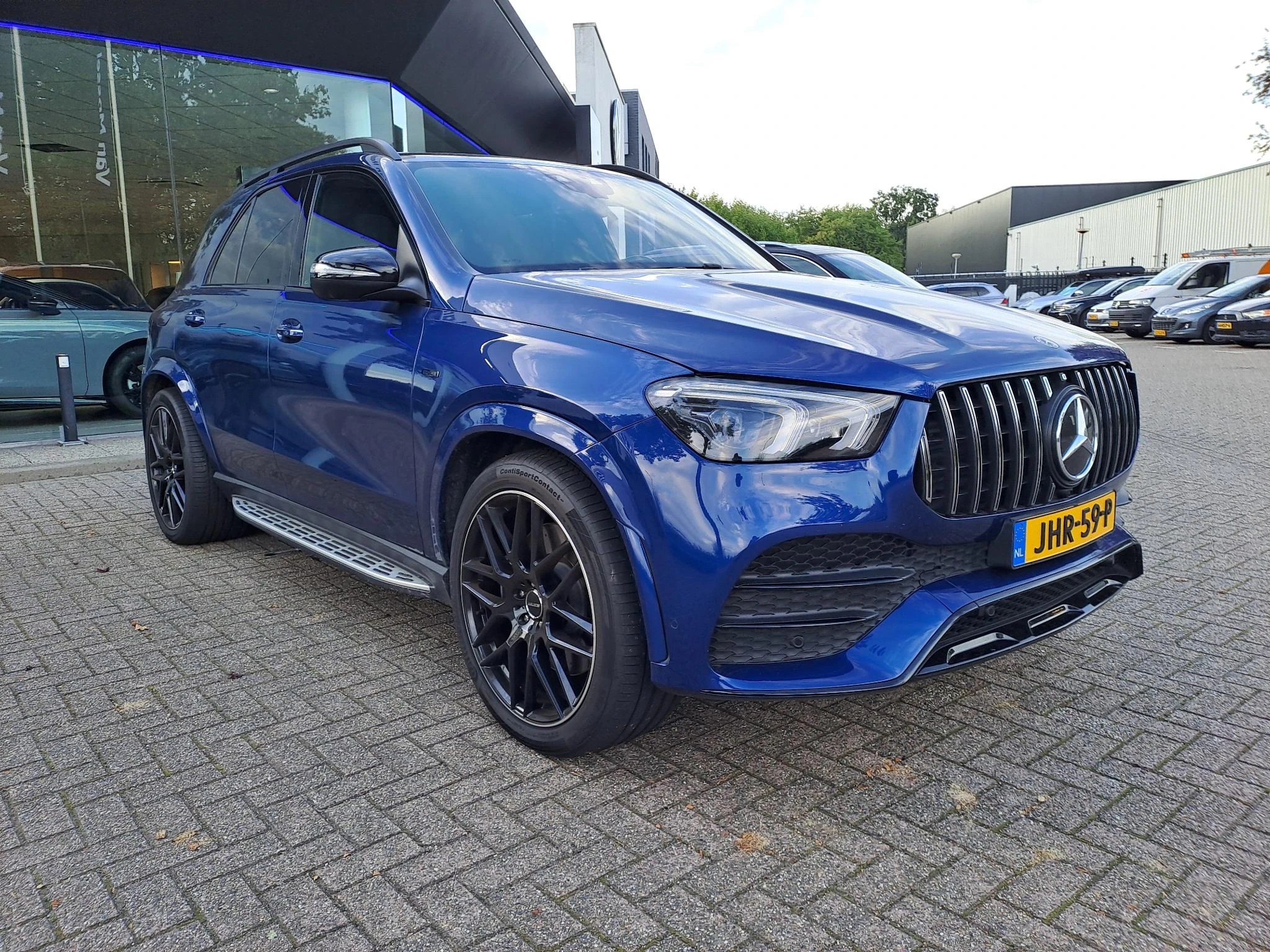 Mercedes-Benz-GLE-image-5