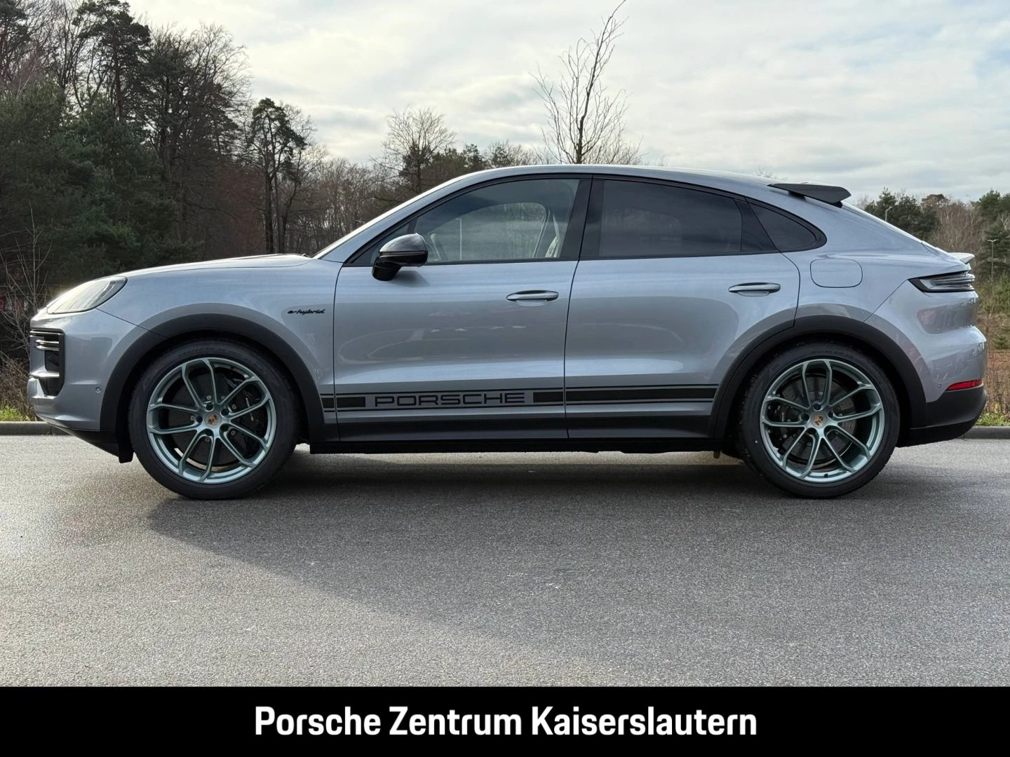 Porsche-Cayenne-image-1