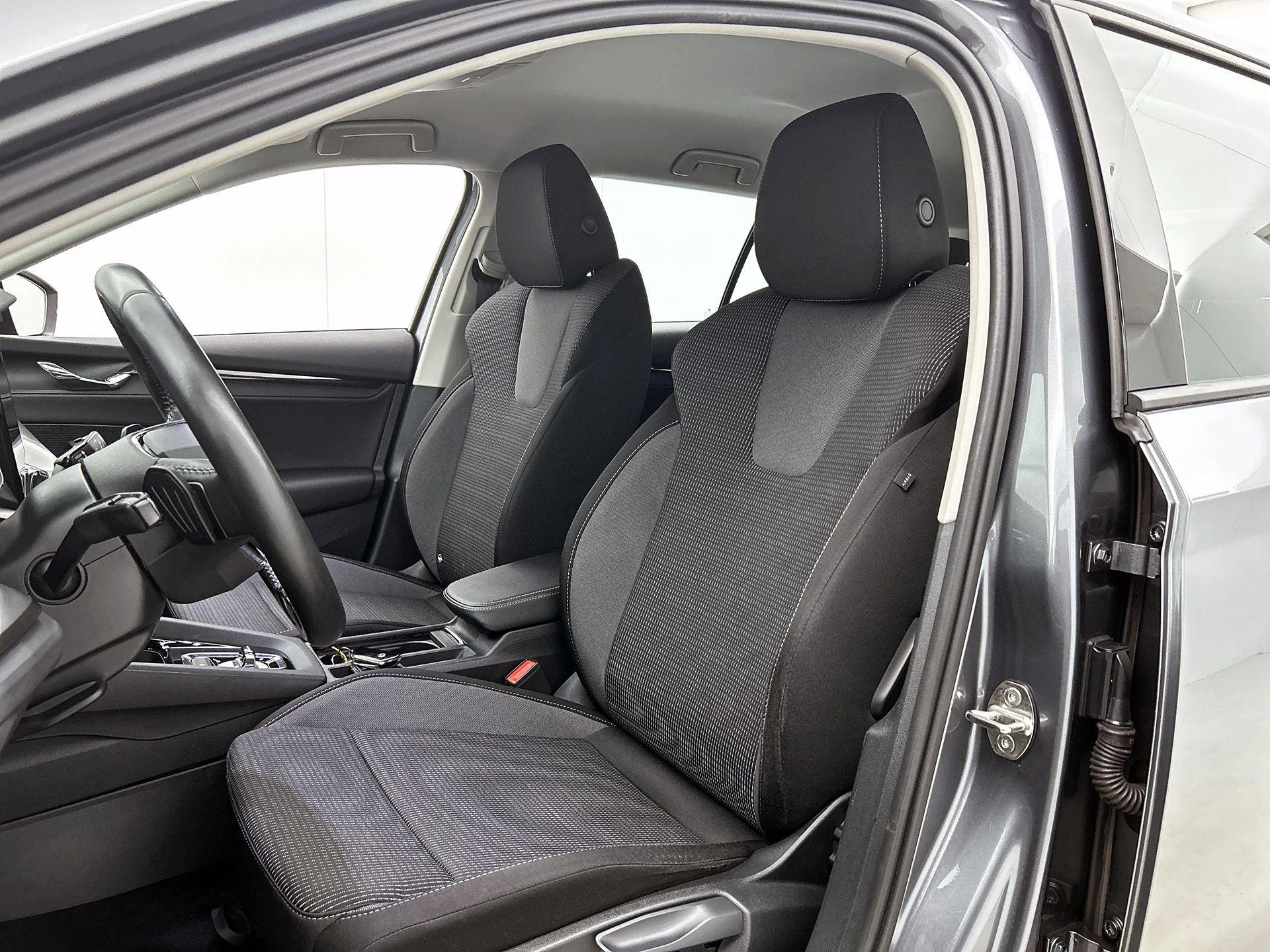 Škoda Octavia Combi 1.0 e-TSI Business Edition