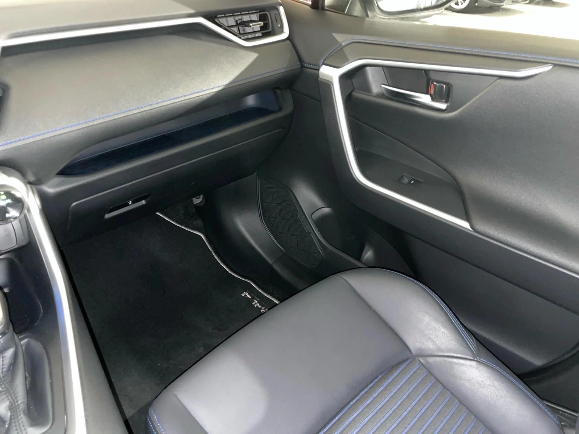 Toyota RAV4 2.5 Hybrid Lithium Style Plus CVT