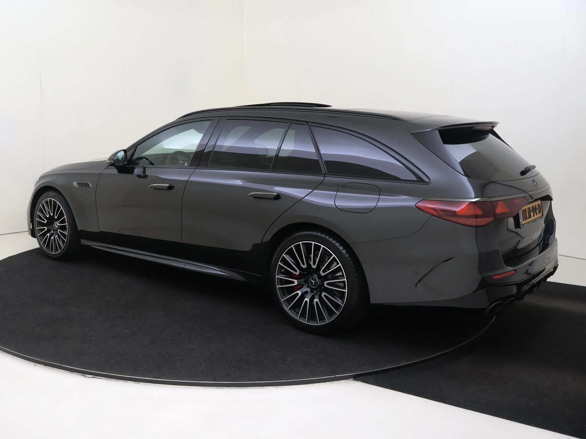 Mercedes-Benz E-Klasse Estate AMG 53 4MATIC+ Night Edition