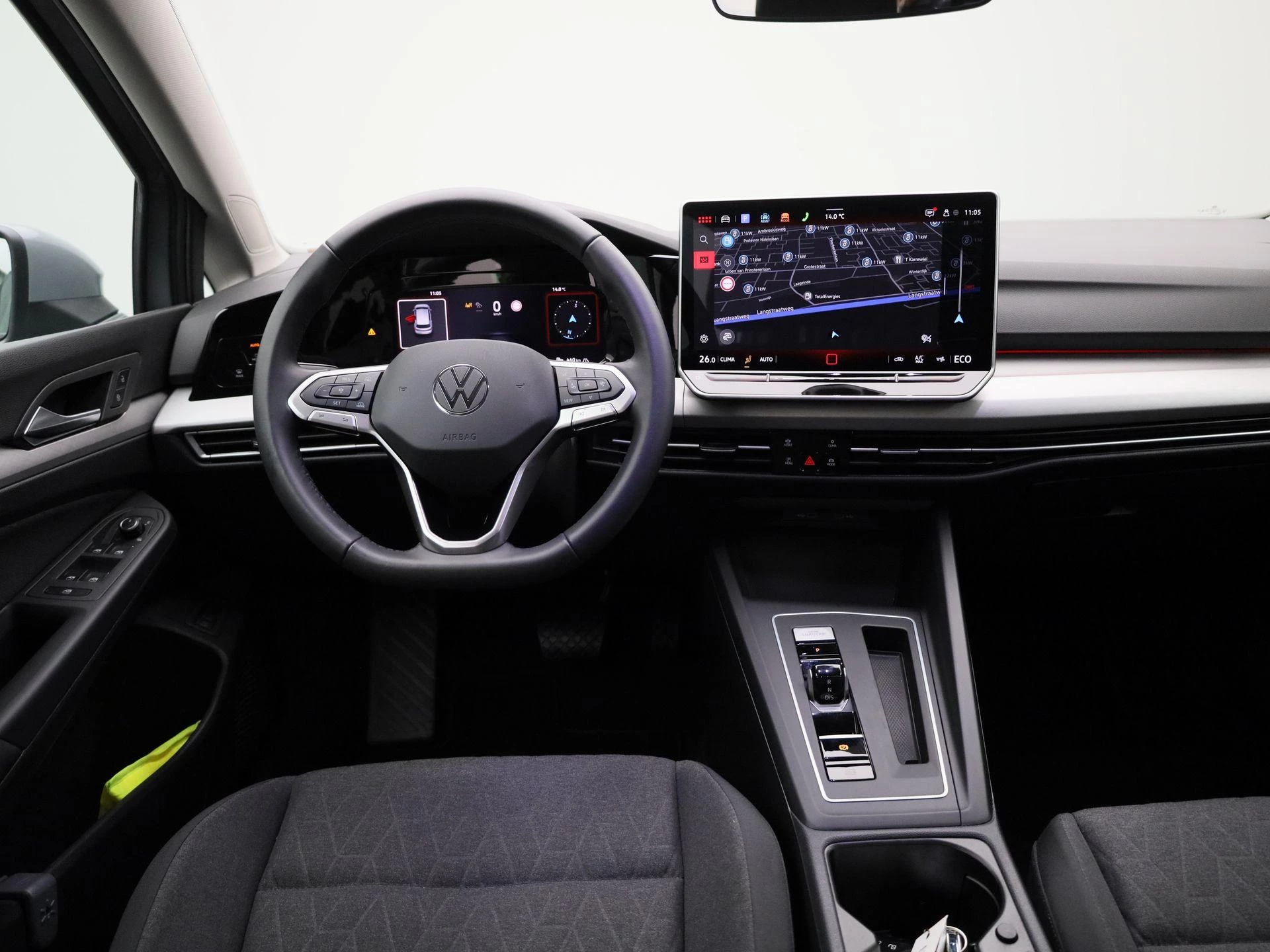 Volkswagen-Golf-image-6