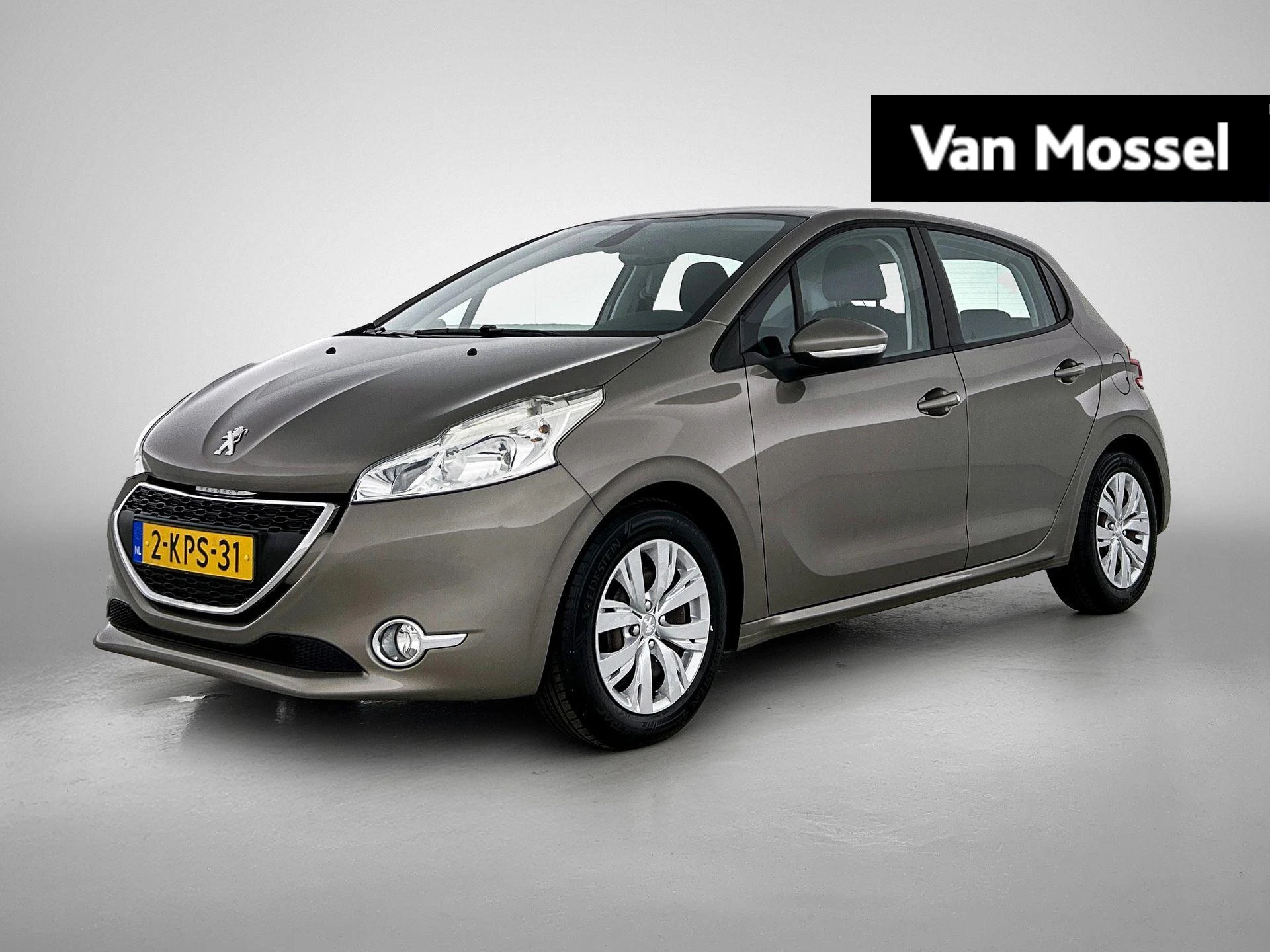 Peugeot-208-image-0