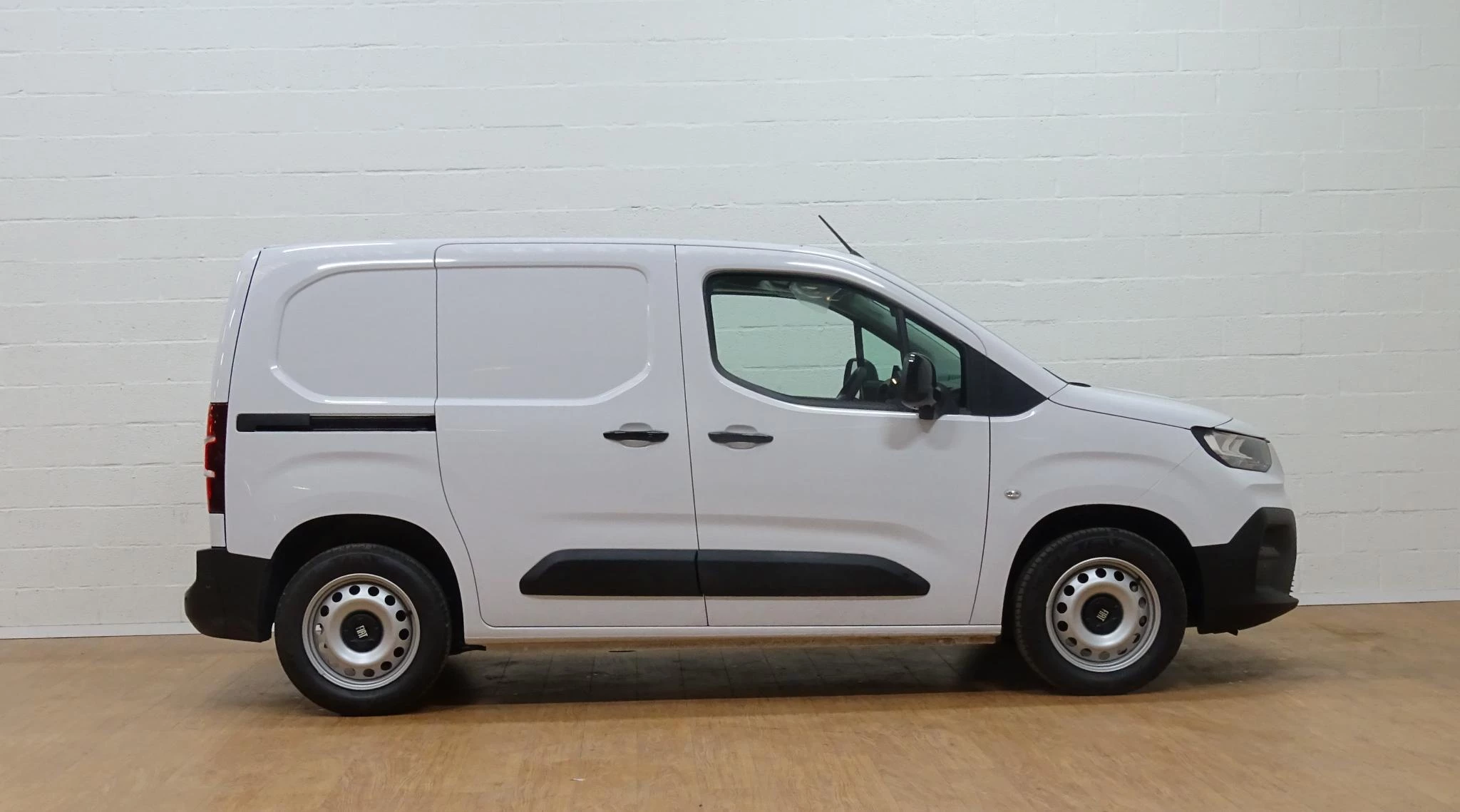 Fiat Doblò 1.5 BlueHDI 130 AT8 L1 Light