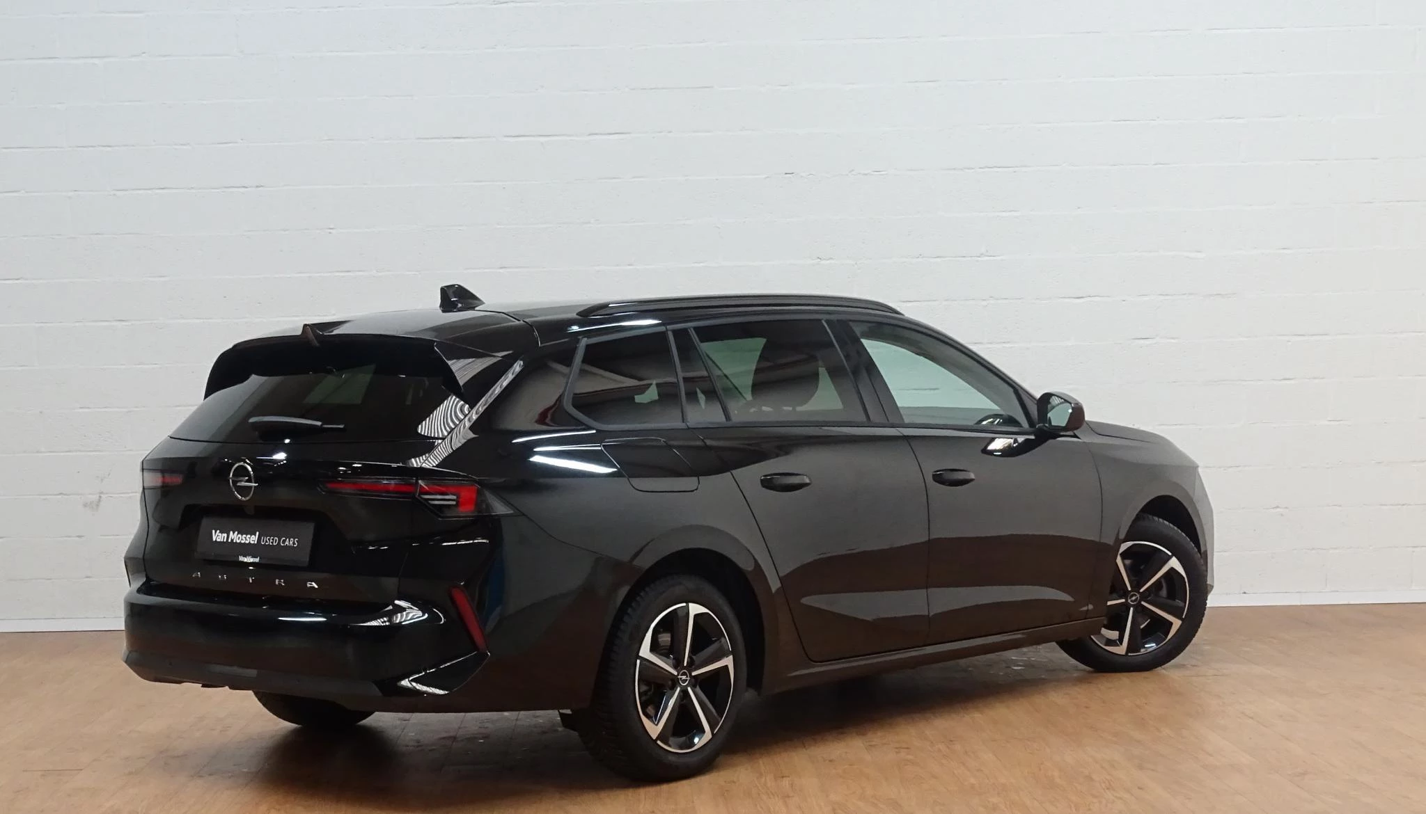 Opel Astra Sports Tourer 1.2T Edition