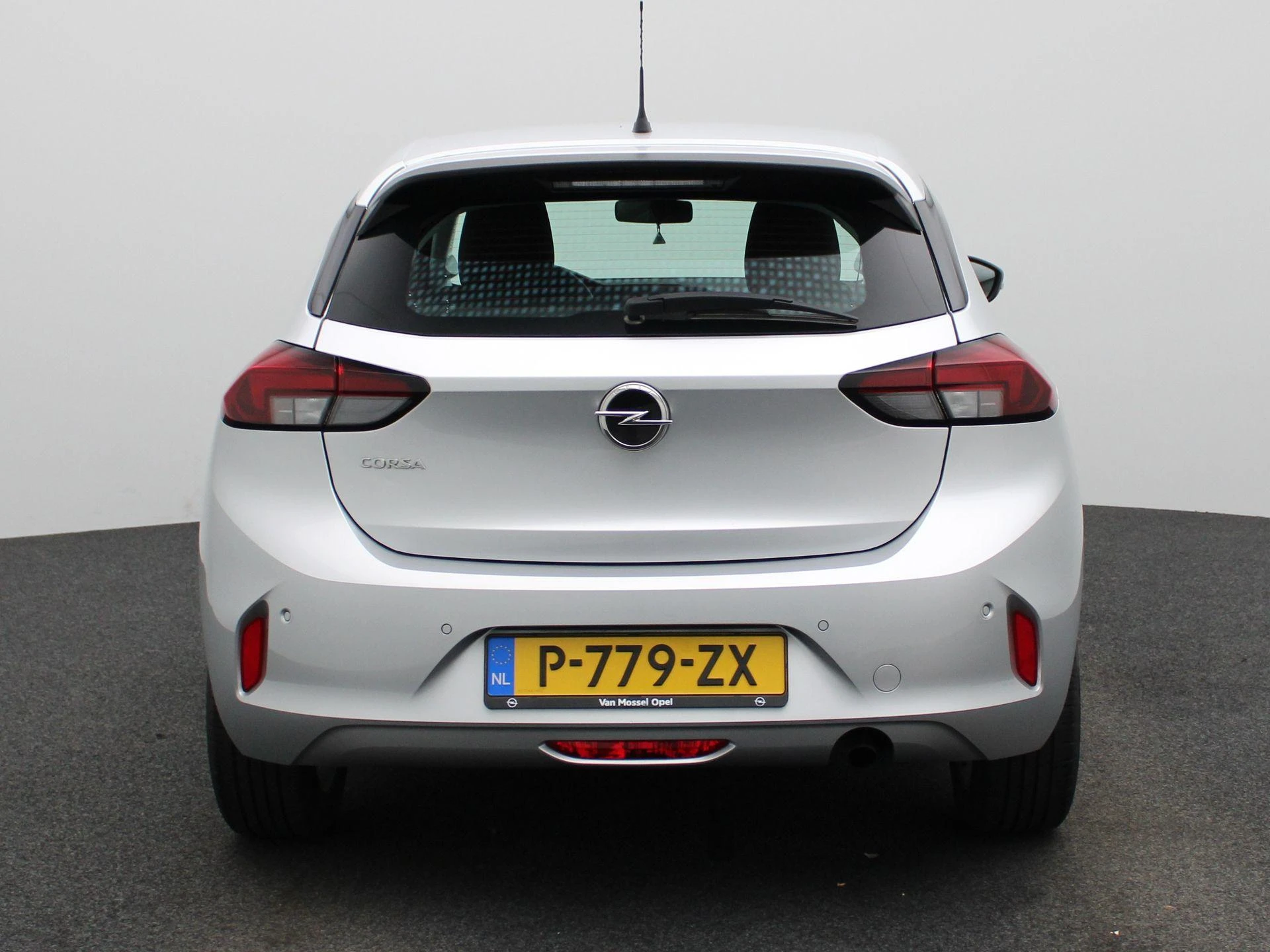 Opel-Corsa-image-4