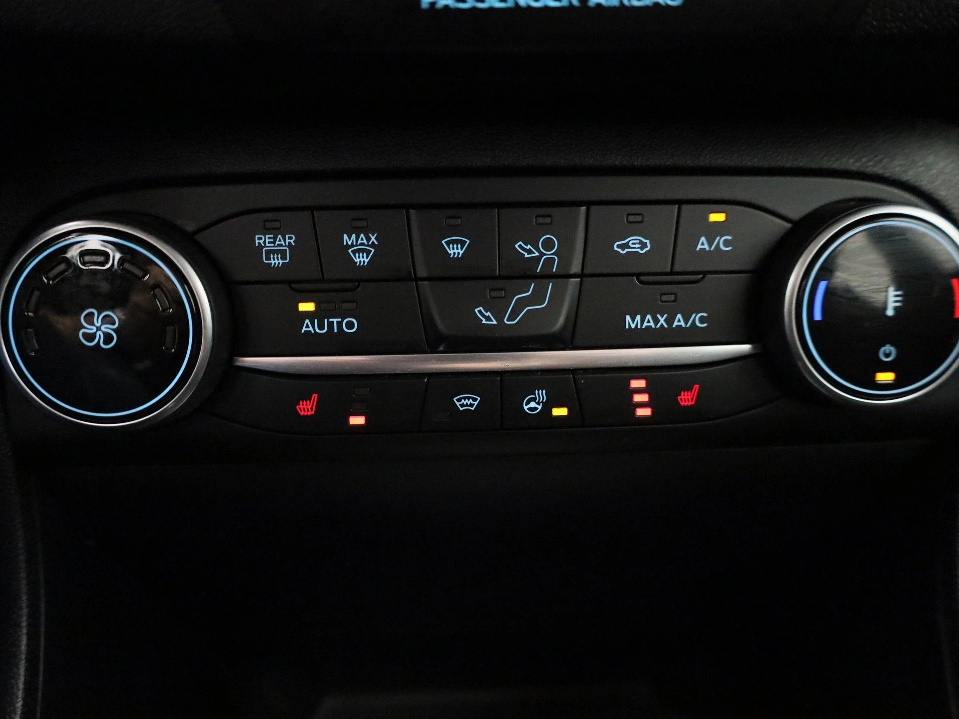 Ford Fiesta 1.0i EcoBoost MHEV 92kW Connected