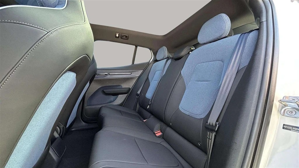 Volvo-EX30-image-22