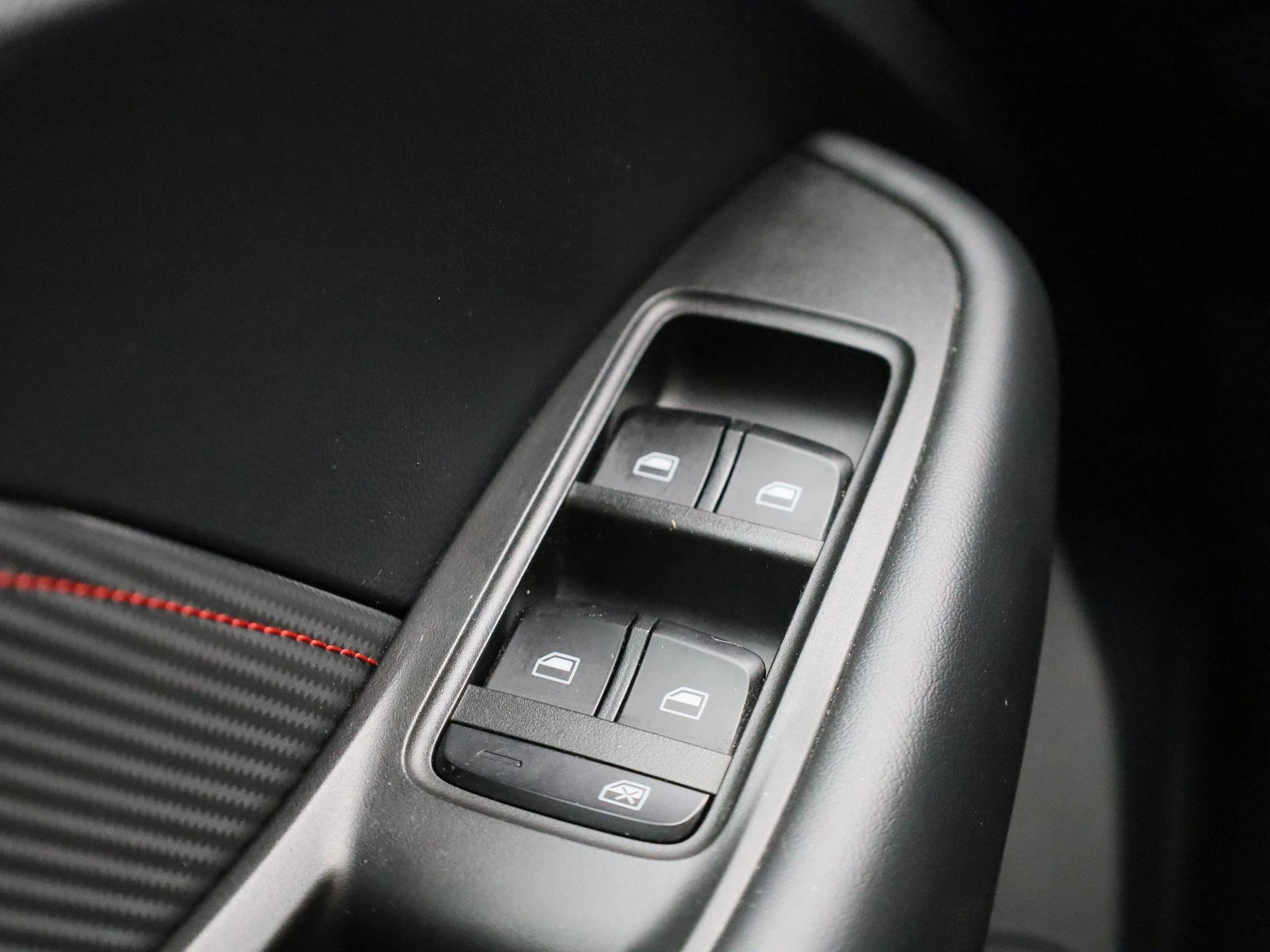 MG ZS EV Long Range Luxury 70 kWh