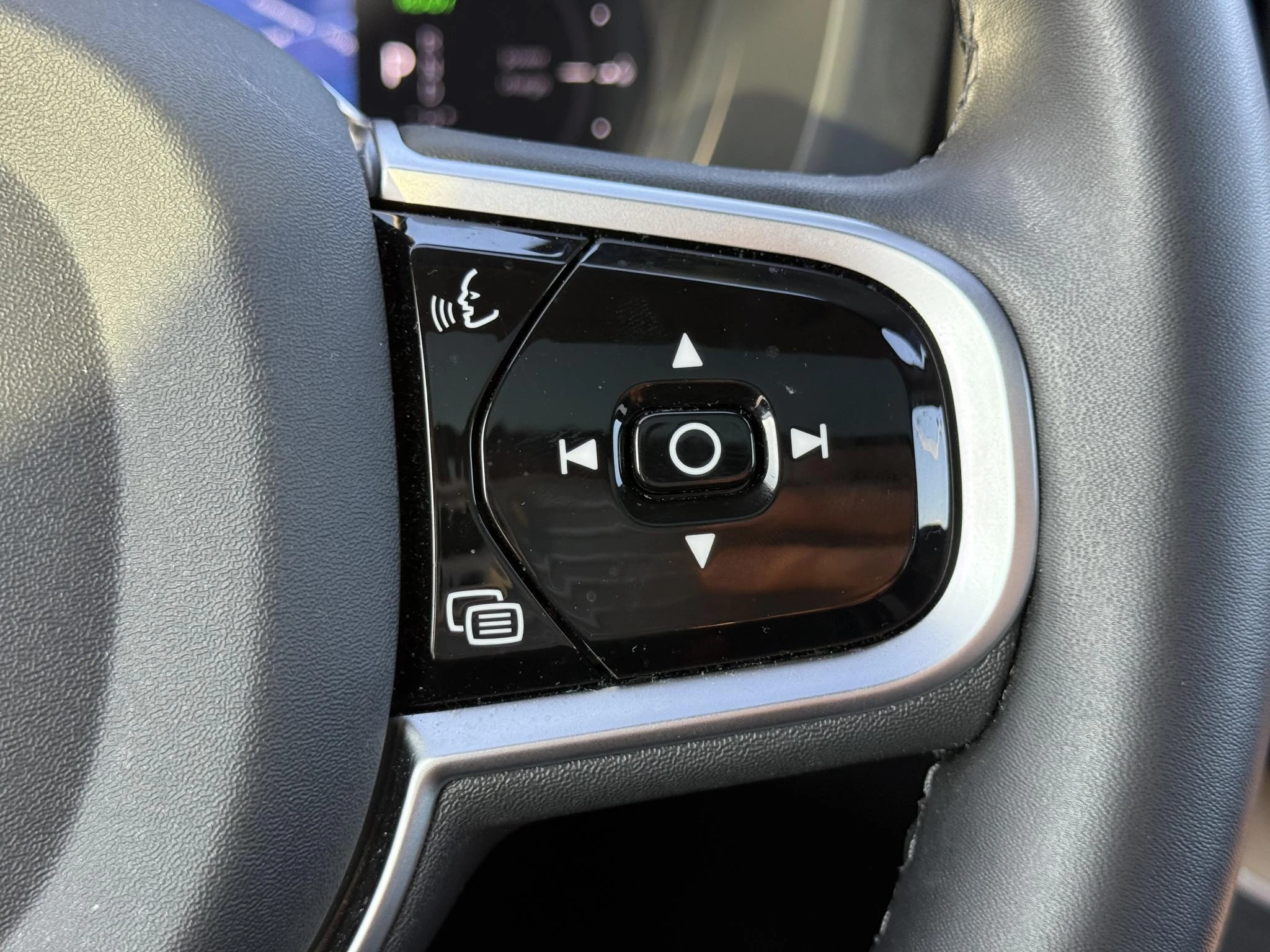 Volvo-XC60-image-28